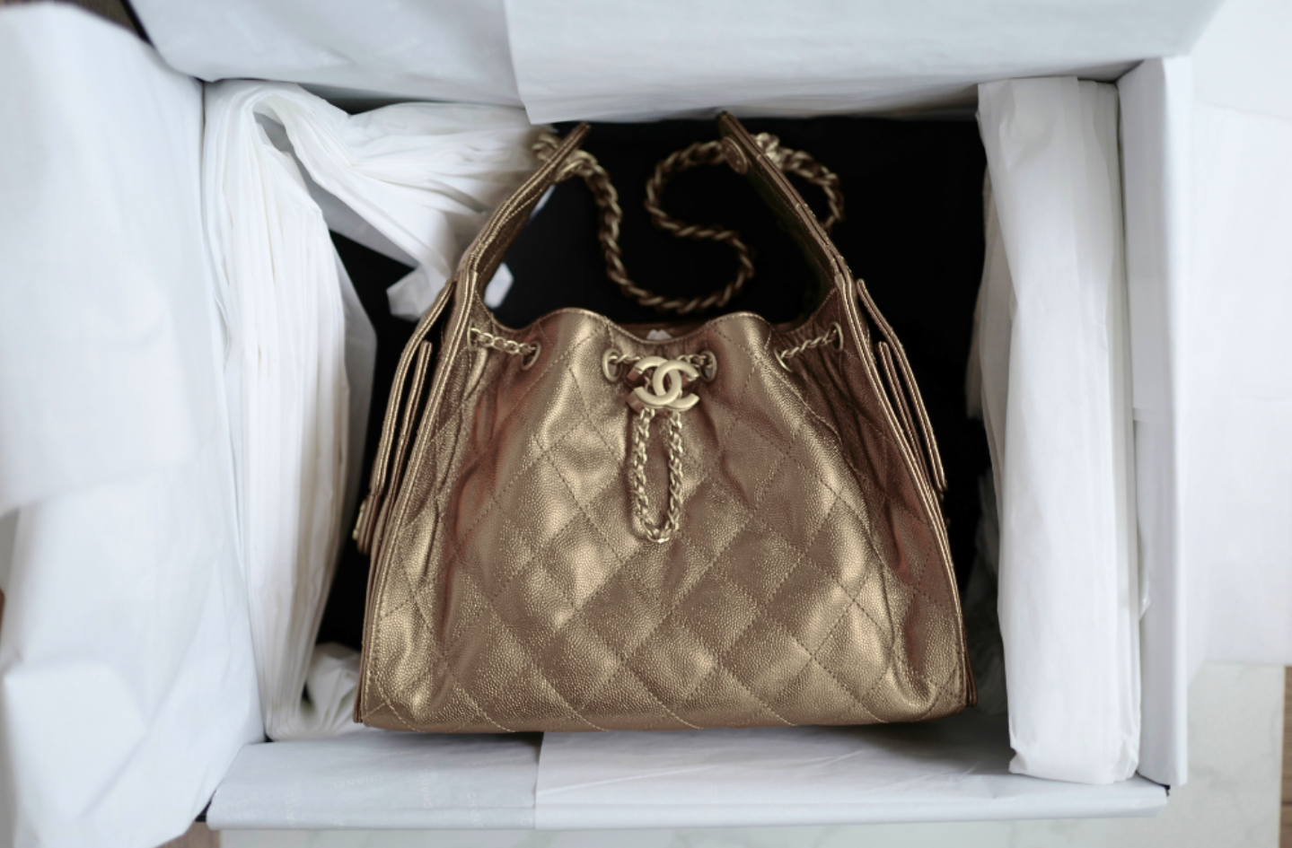 シャネル　2025SS プレ　入手困難　ジーンズ38 新品 シャネル（Chanel）2025年プレフォールコレクション - Oui Speak