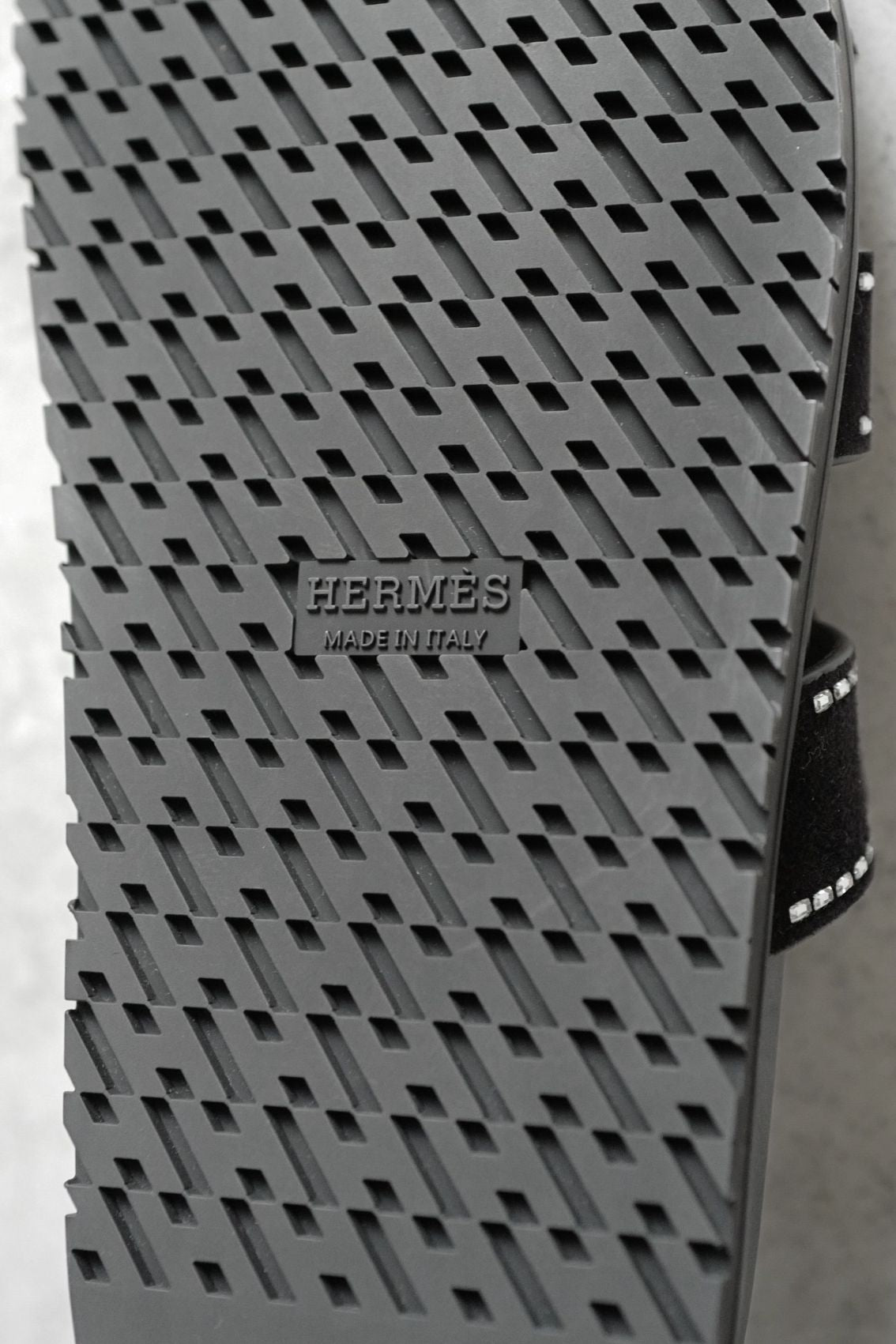 *BNIB* Hermes Womens Chypre Noir with Rhinestone Detail Calfskin Suede Size 37