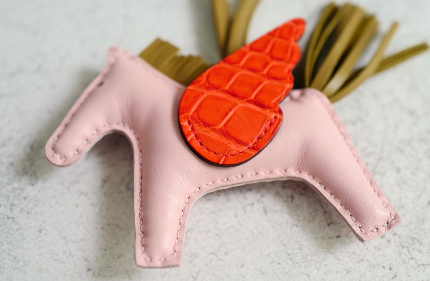 Hermès Rodeo Pegase PM Touch Dune Rose Sakura Agneau Milo Matte Alligator