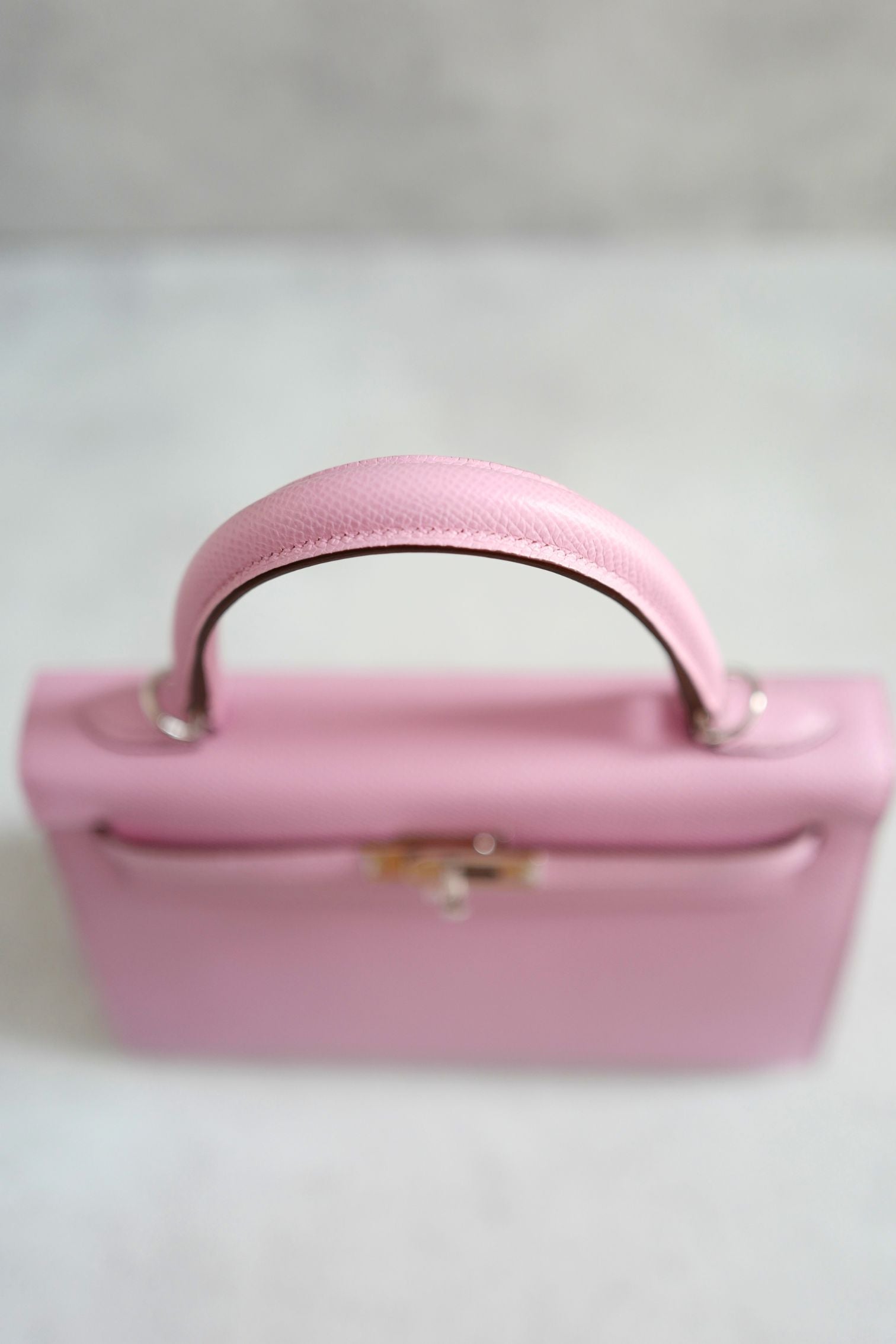 BNIB Hermès Kelly 25 Mauve Sylvestre Epsom Sellier PHW G Stamp 2026