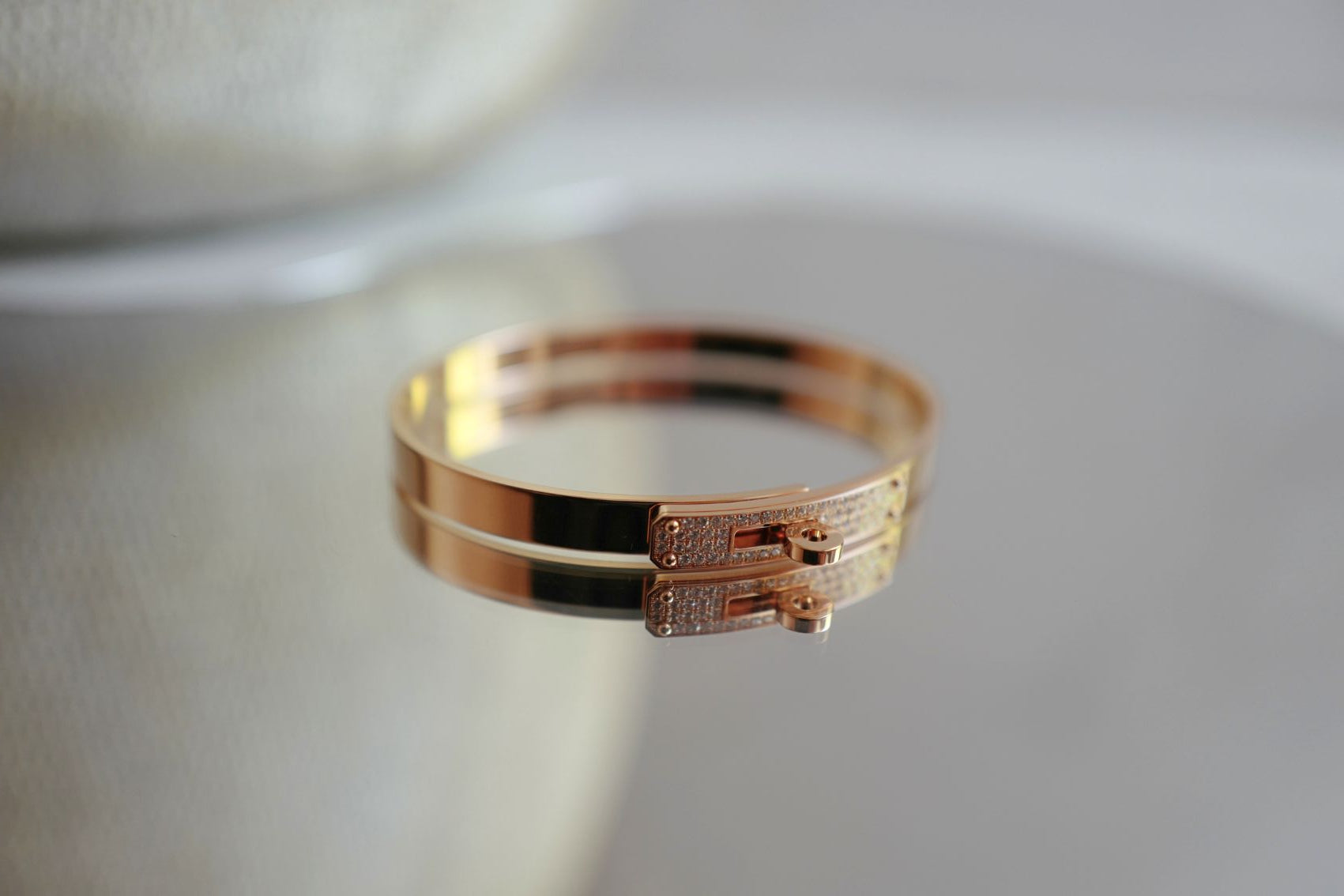 Hermès Kelly Diamond Bangle Bracelet 18K Rose Gold 0.36ct Size SH