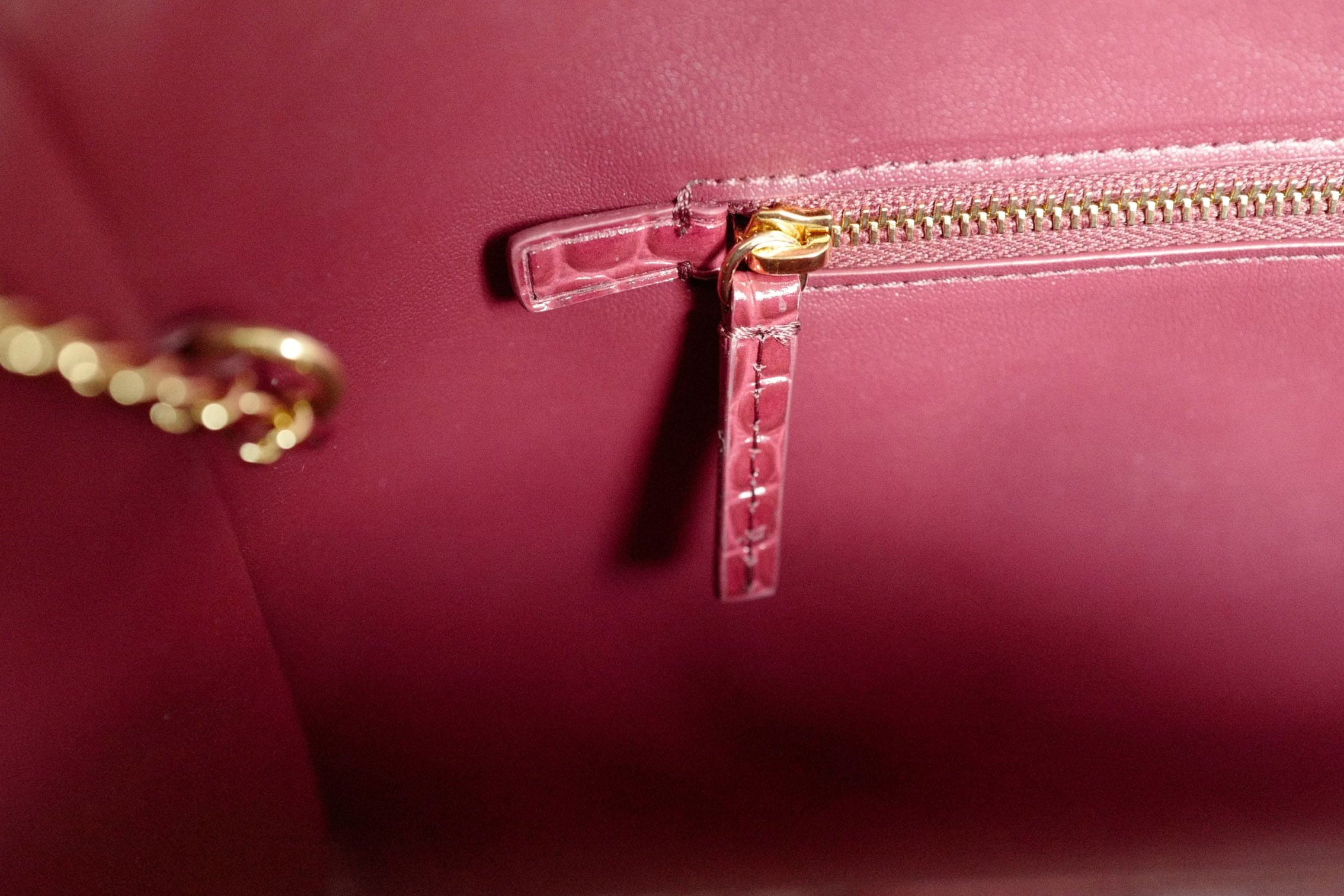 Chanel 26S Matthieu Blazy's Small Tote Red Crocodile Embossed Calfskin GHW