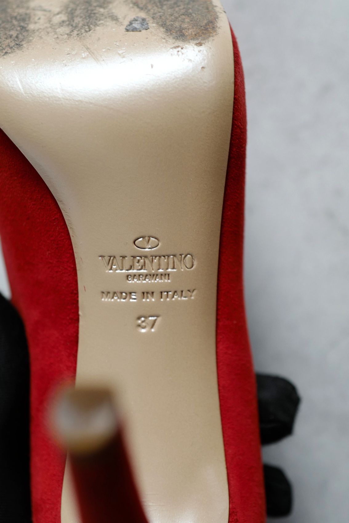 Preloved Valentino Heels Red Rose size 37 in Red