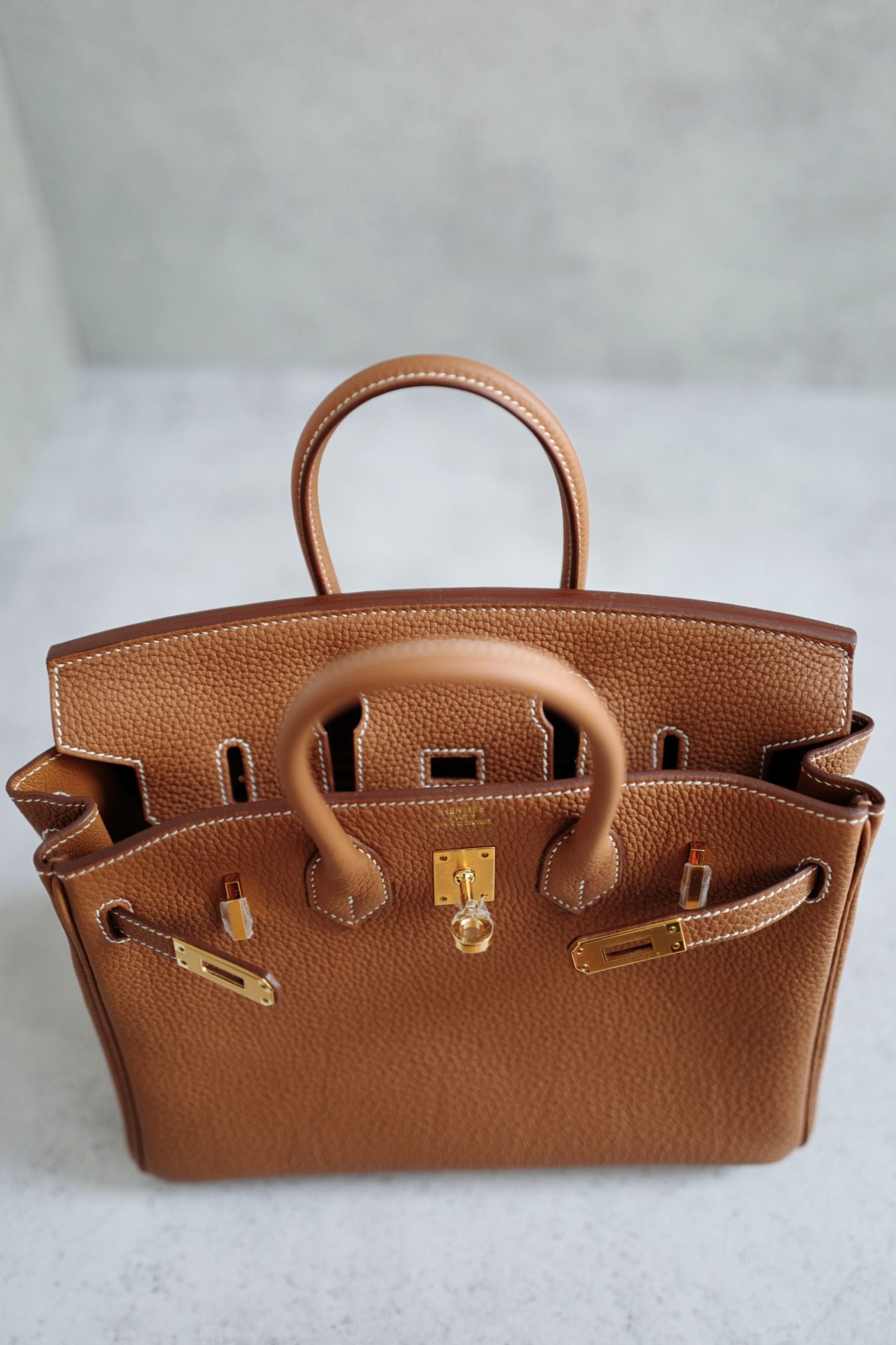 BNIB Hermes Birkin 25 Gold Togo Leather Gold Hardware G Stamp 2026