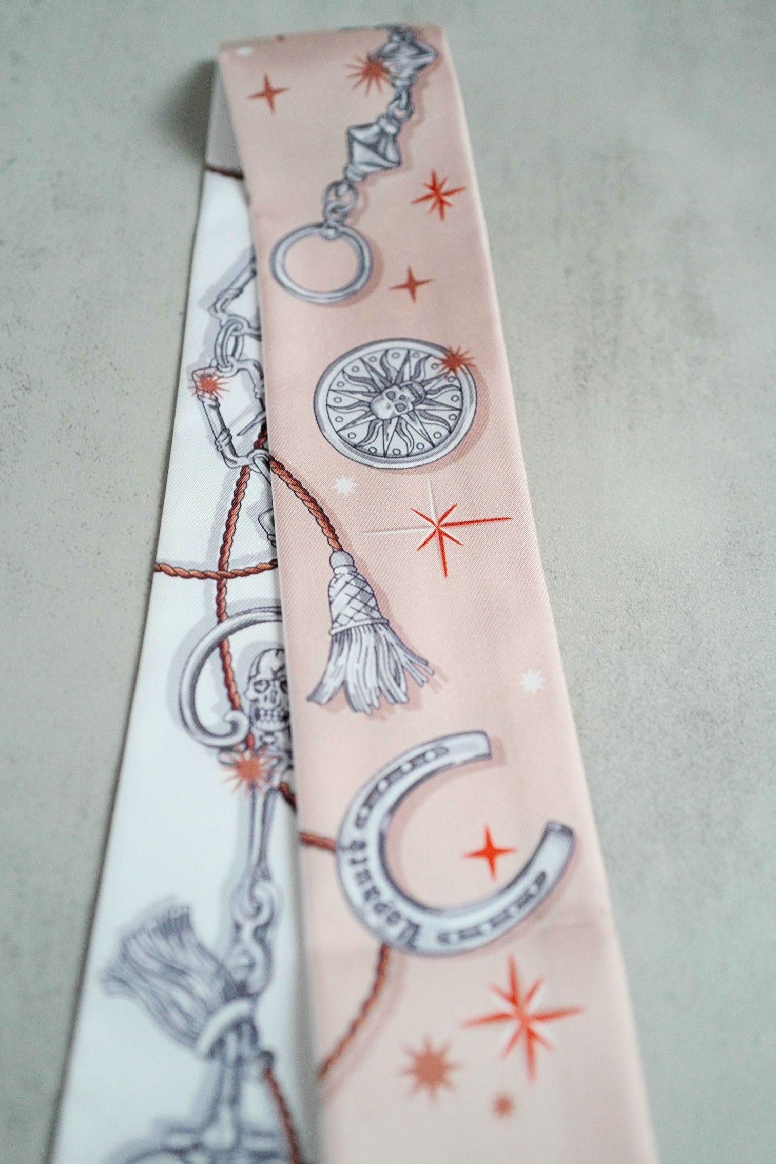 Hermès C’est La Fête Twilly Beige Rose / Caramel / Blanc