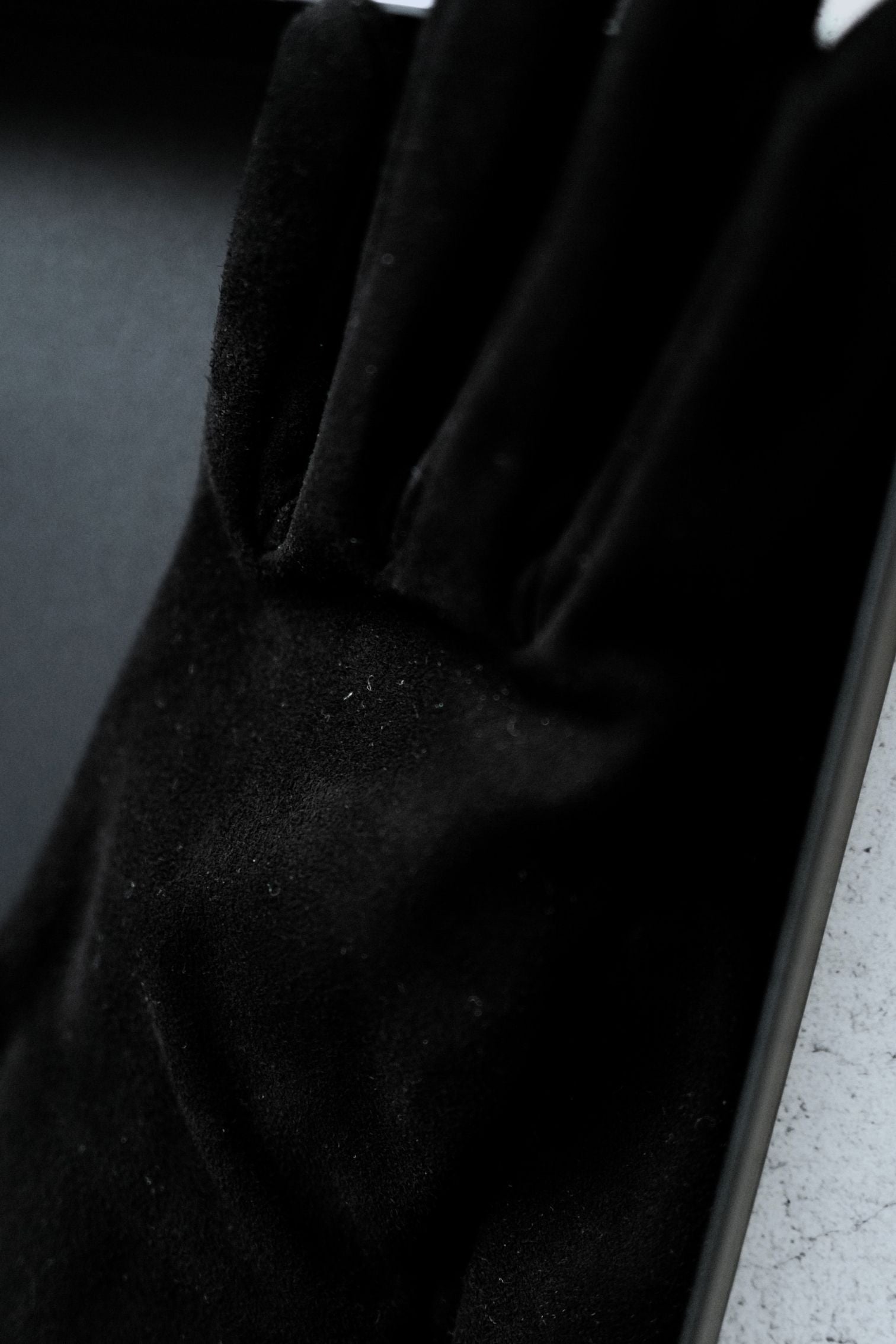 Chanel Black Suede Leather Gloves Fur Trim Gold CC Size 7.5