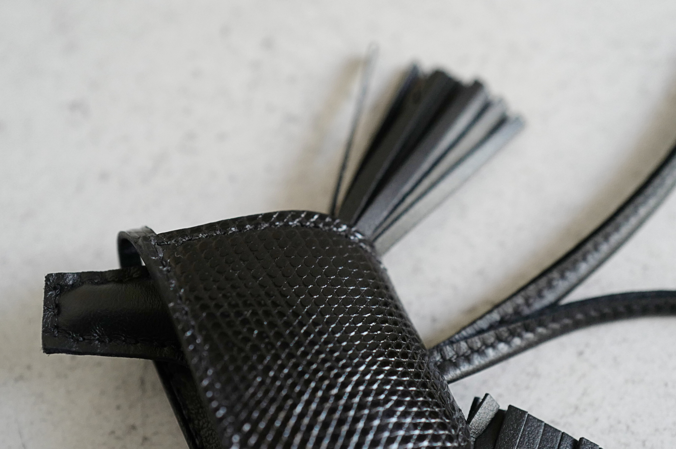 Hermès Rodeo PM Rock Charm Robeo Noir Lizard & Milo Lambskin with Palladium Studs