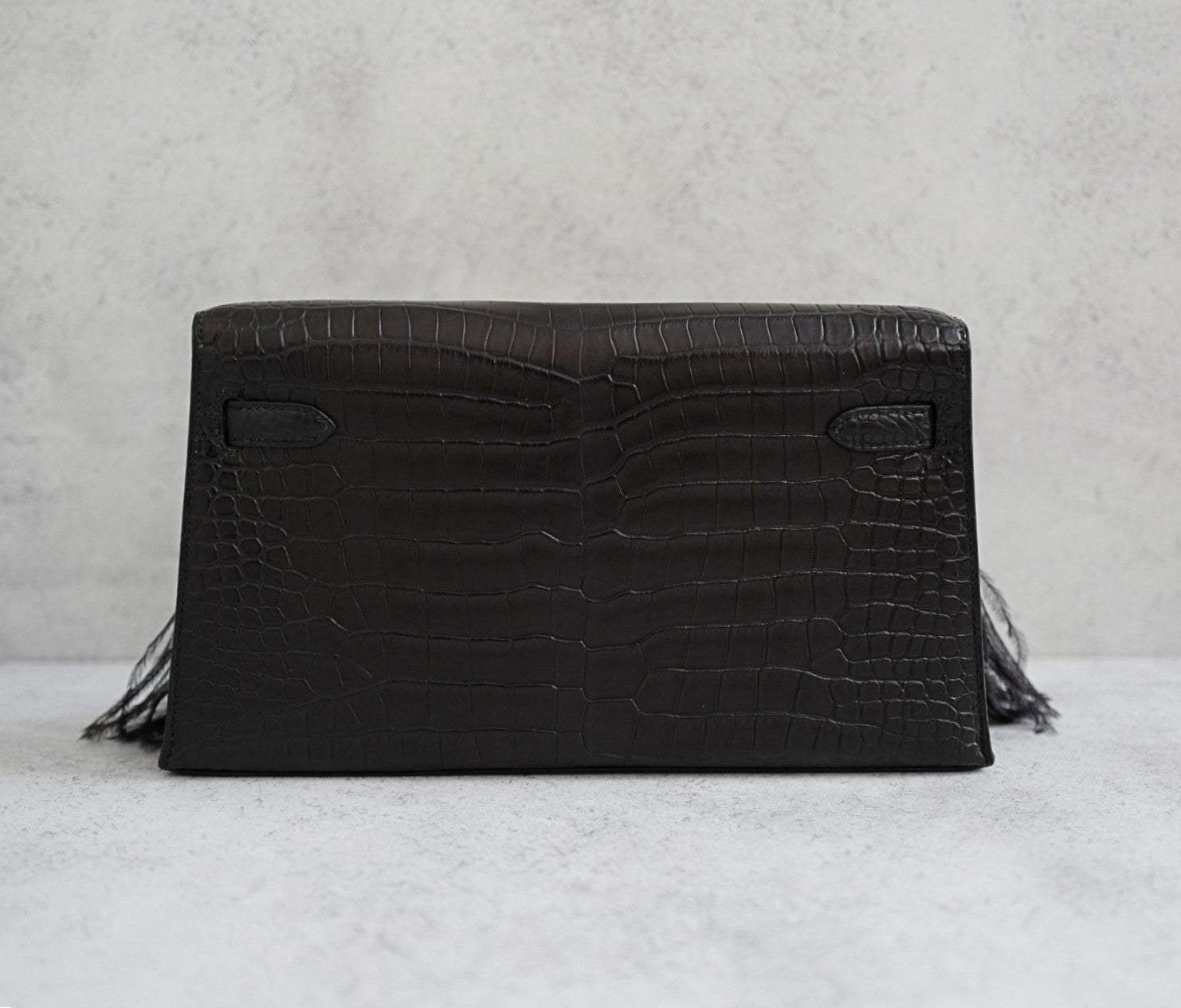 BNIB Hermès Kelly Elan Folie Noir Matte Porosus Crocodile Ostrich Feather PHW