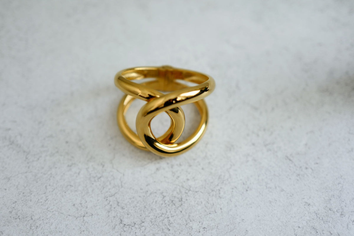 NEW Chanel 26K Cuff Bracelet Metal Gold Interlocking CC Logo