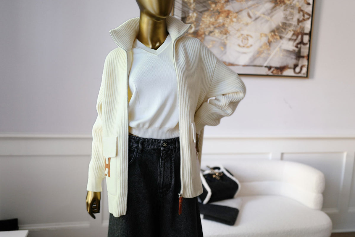 NEW Hermes Blouson Cardigan Wool Knit Blanc Naturel Size 34