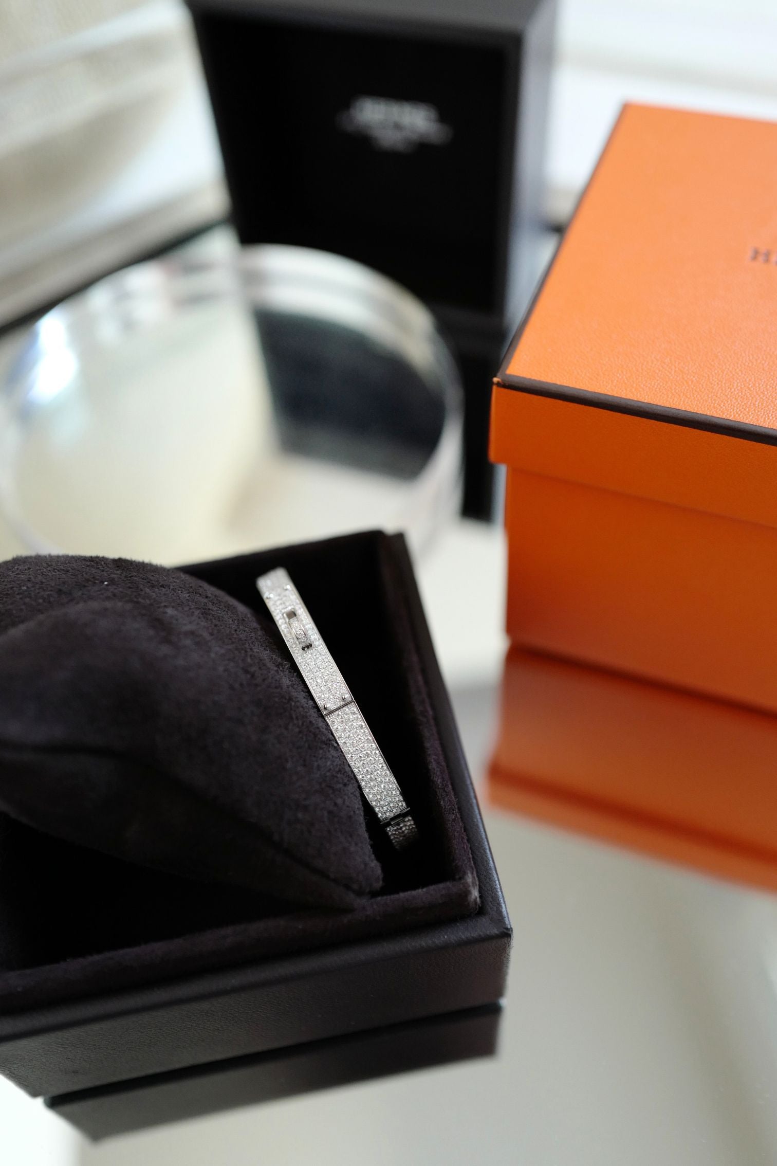 Hermès Kelly Bangle Bracelet PM Full Diamond 18K White Gold Size SH