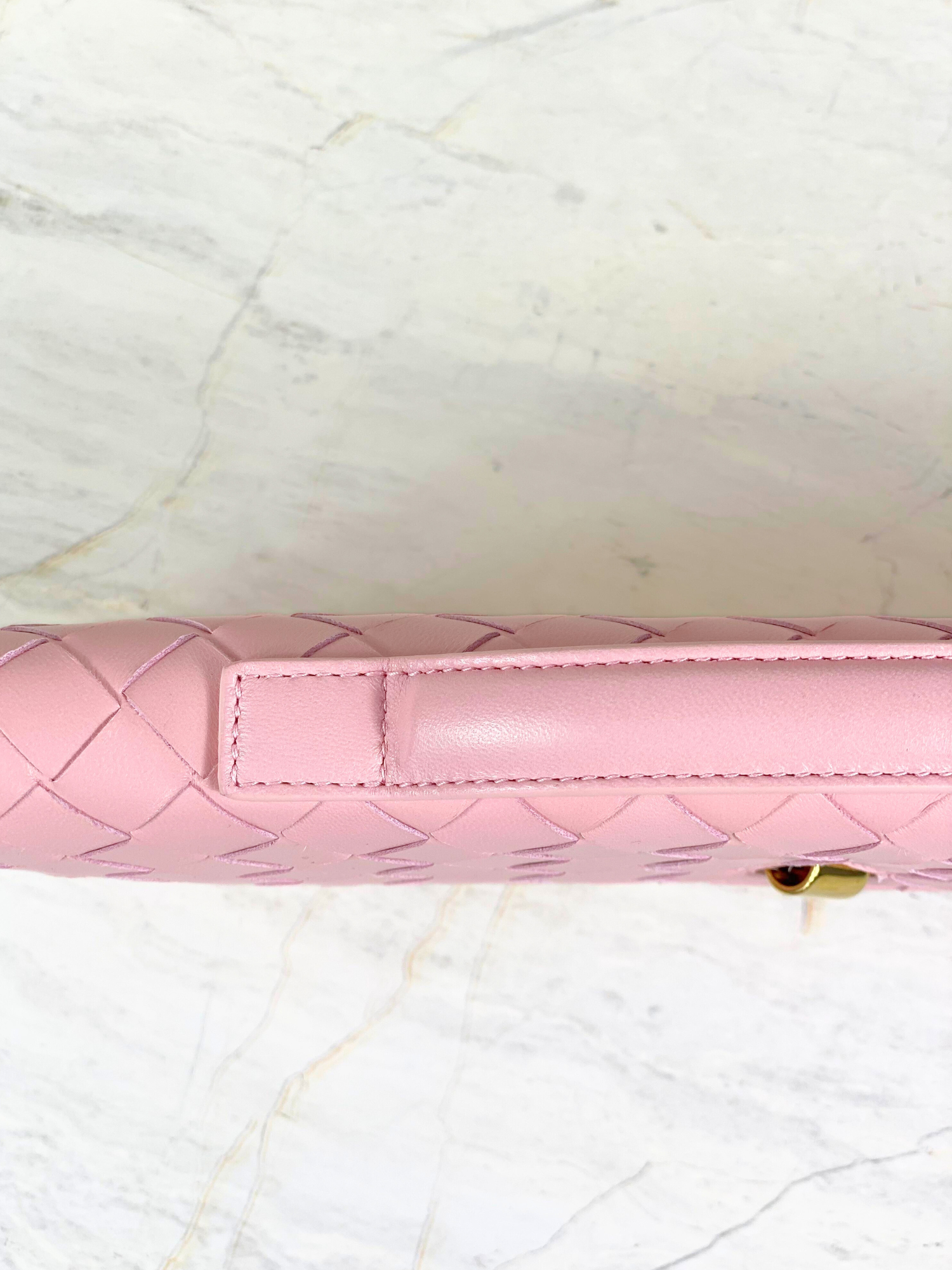 New Bottega Veneta Andiamo Clutch with Handle in Rose