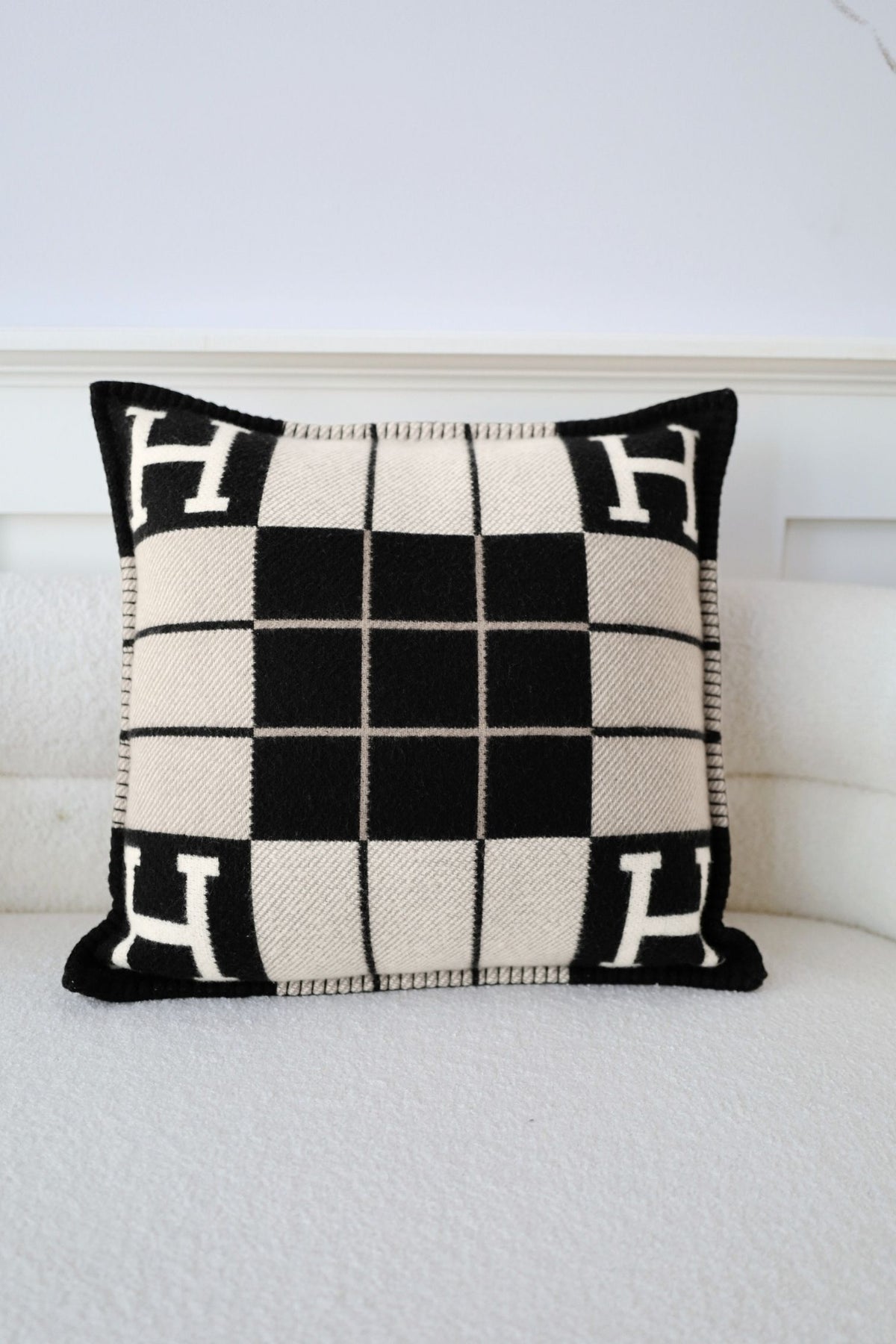 New Hermes Avalon III Jacquard Cushion Petit Modele Wool Cashmere Ecru Noir
