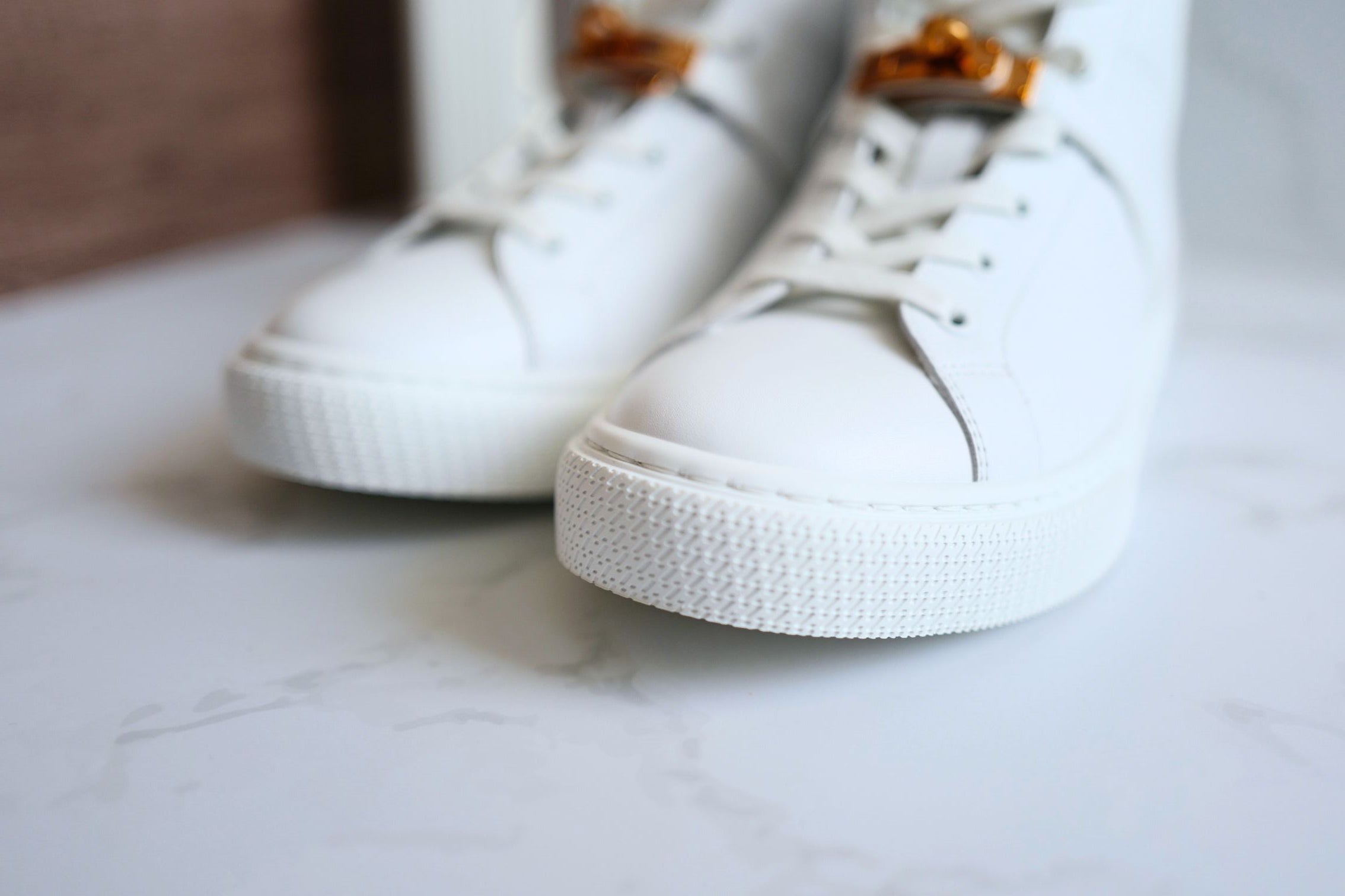 Hermès Daydream Sneaker White Leather Rose Gold Kelly Buckle Size 39.5