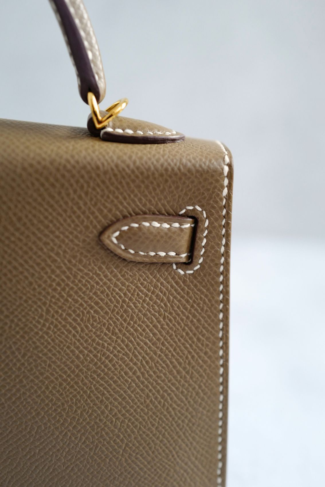 Hermès Mini Kelly Etoupe Epsom Leather Gold Hardware 2024 W Stamp