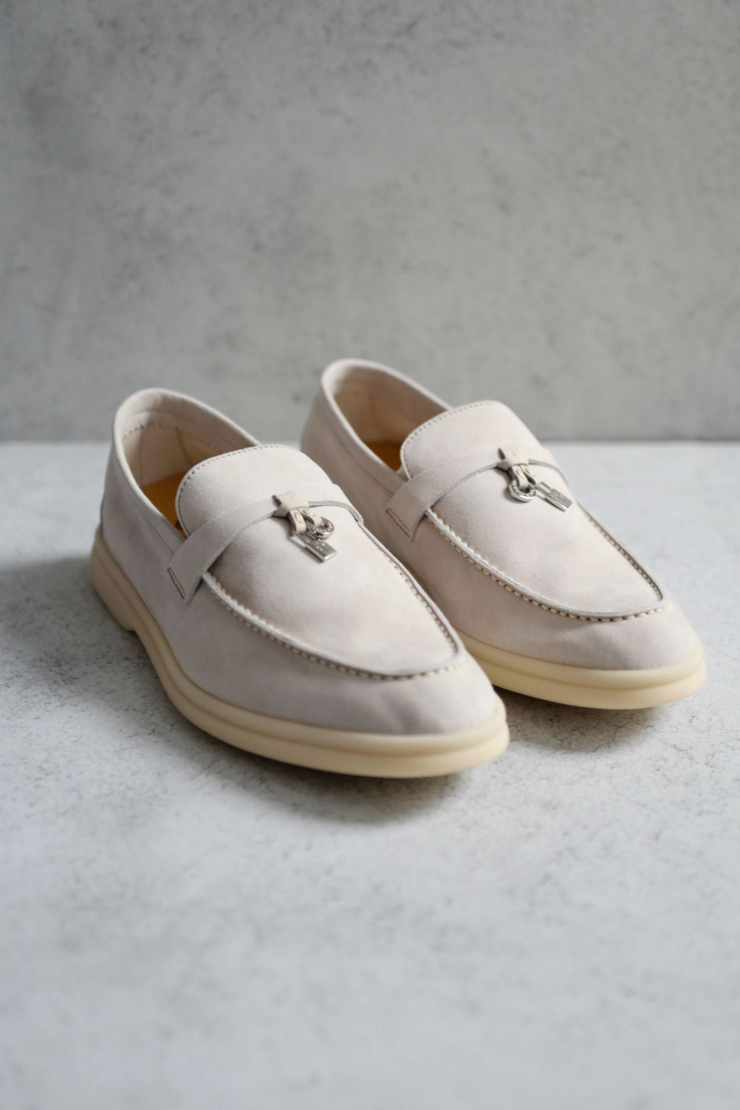 Loro Piana Summer Charm Walk Loafer Pearl Powder Suede Calfskin Size 37.5