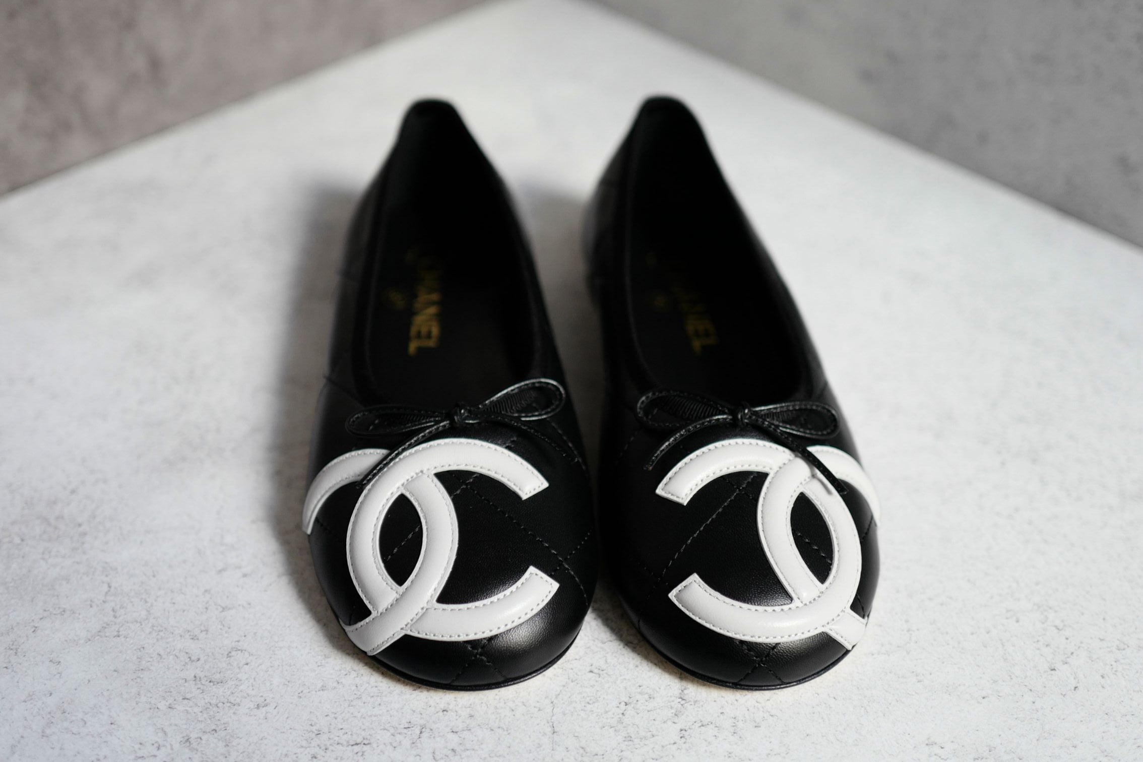 Chanel 26M Coco Beach Ballet Flats Black Lambskin Size 37