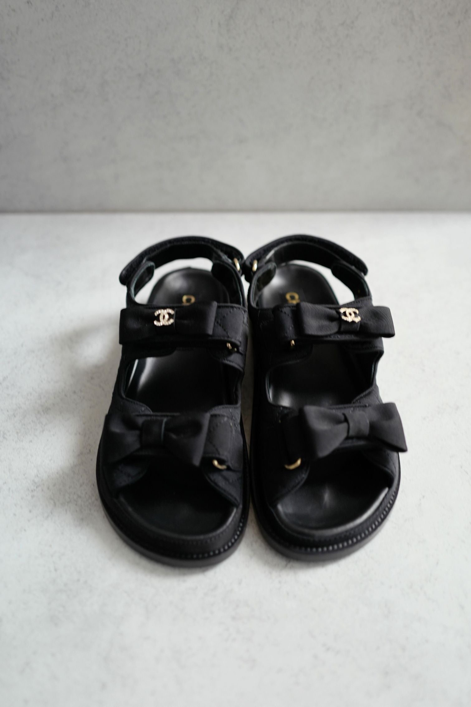 BNIB Chanel Dad Sandal CC Crystals In Black With Bows Size 38 - Limited