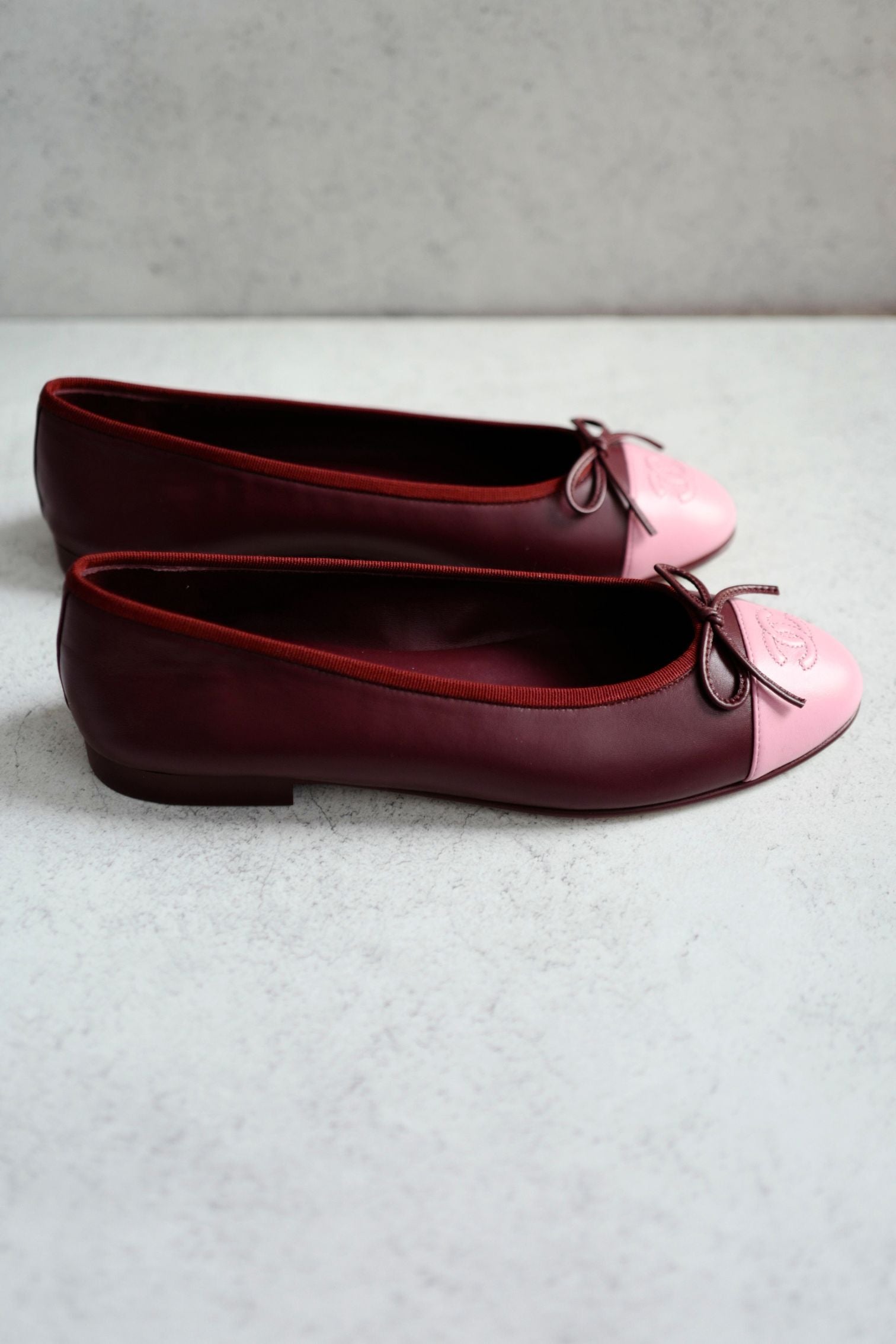 Chanel 26S Matthieu Blazy's Ballet Flats Burgundy Pink Lambskin Size 37C