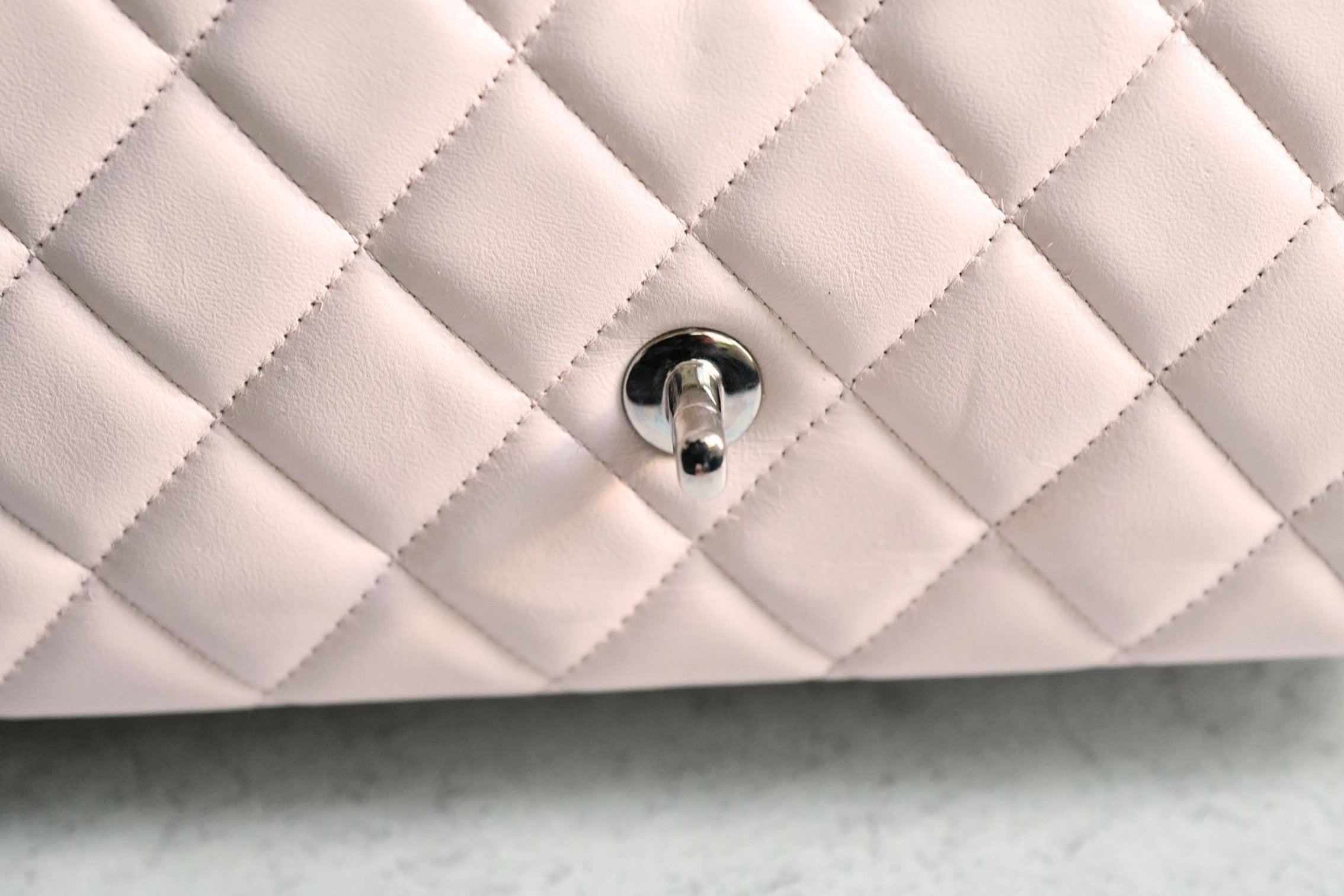 Preowned Chanel Jumbo Classic Flap in Baby Pink Rose Clair Lambskin #13