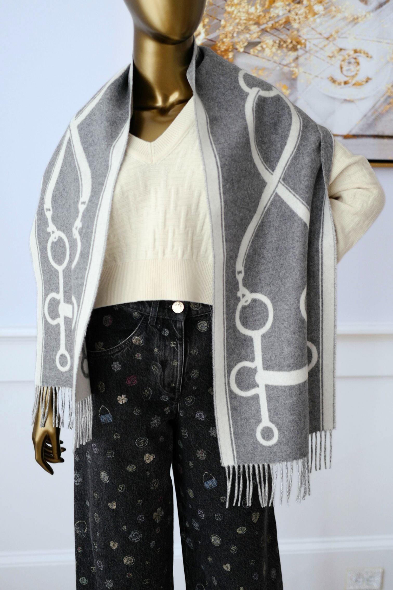 Hermès Casaque Mors Cashmere Scarf in Ivoire Gris Flanelle