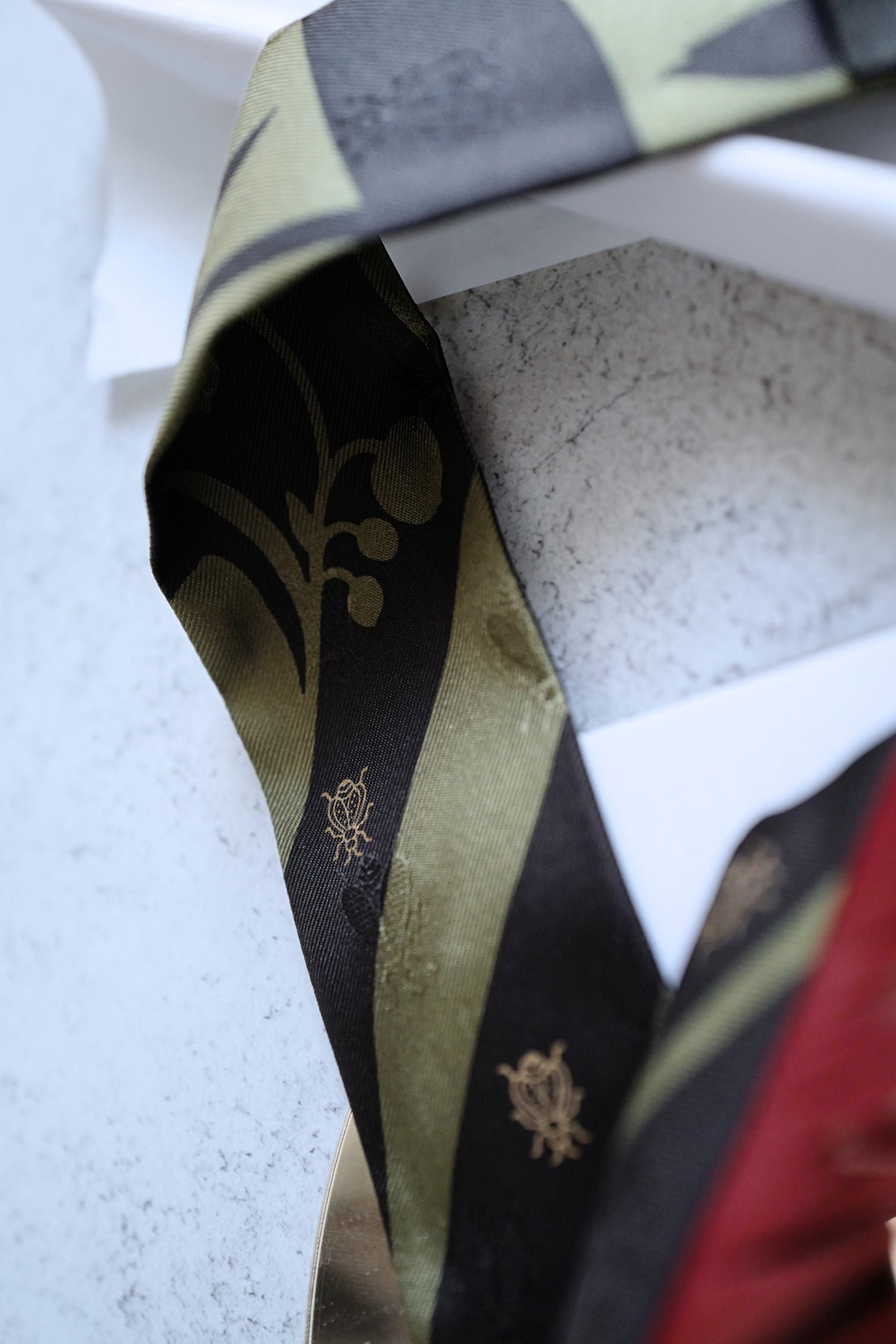 Hermès Twilly Bouquet Final Silk Noir/Vert Loden/Rouge H with Leather Fringe