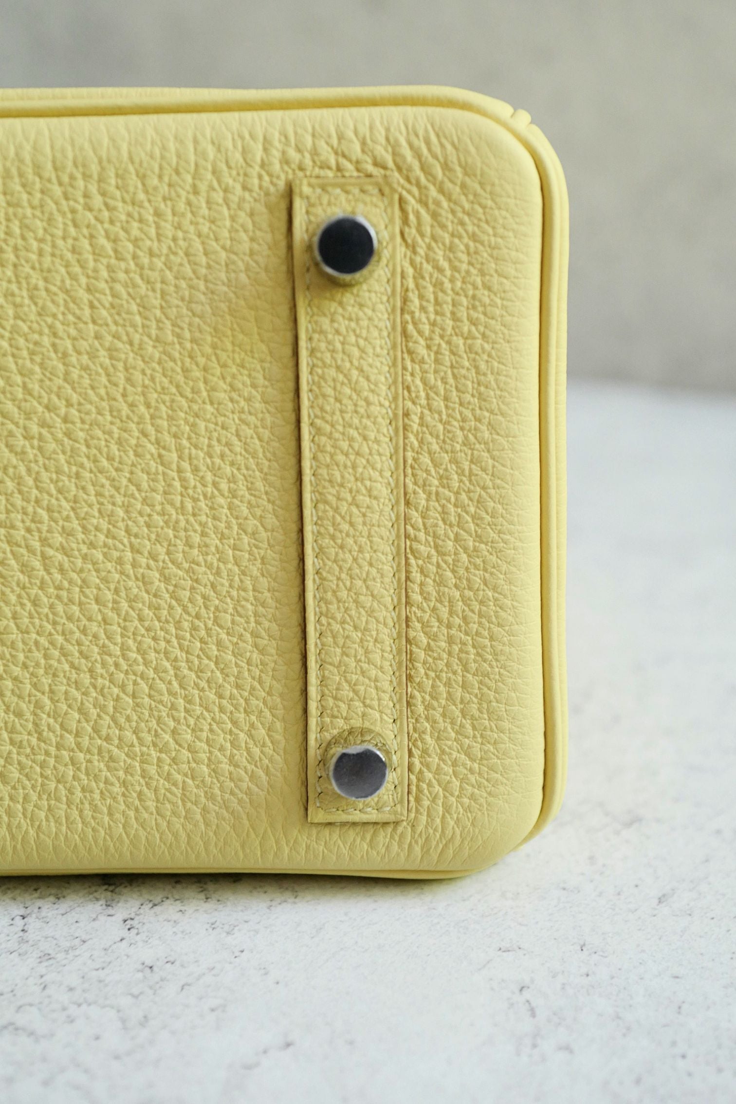 Hermès Birkin 25 Jaune Poussin Togo Leather Palladium Hardware G Stamp