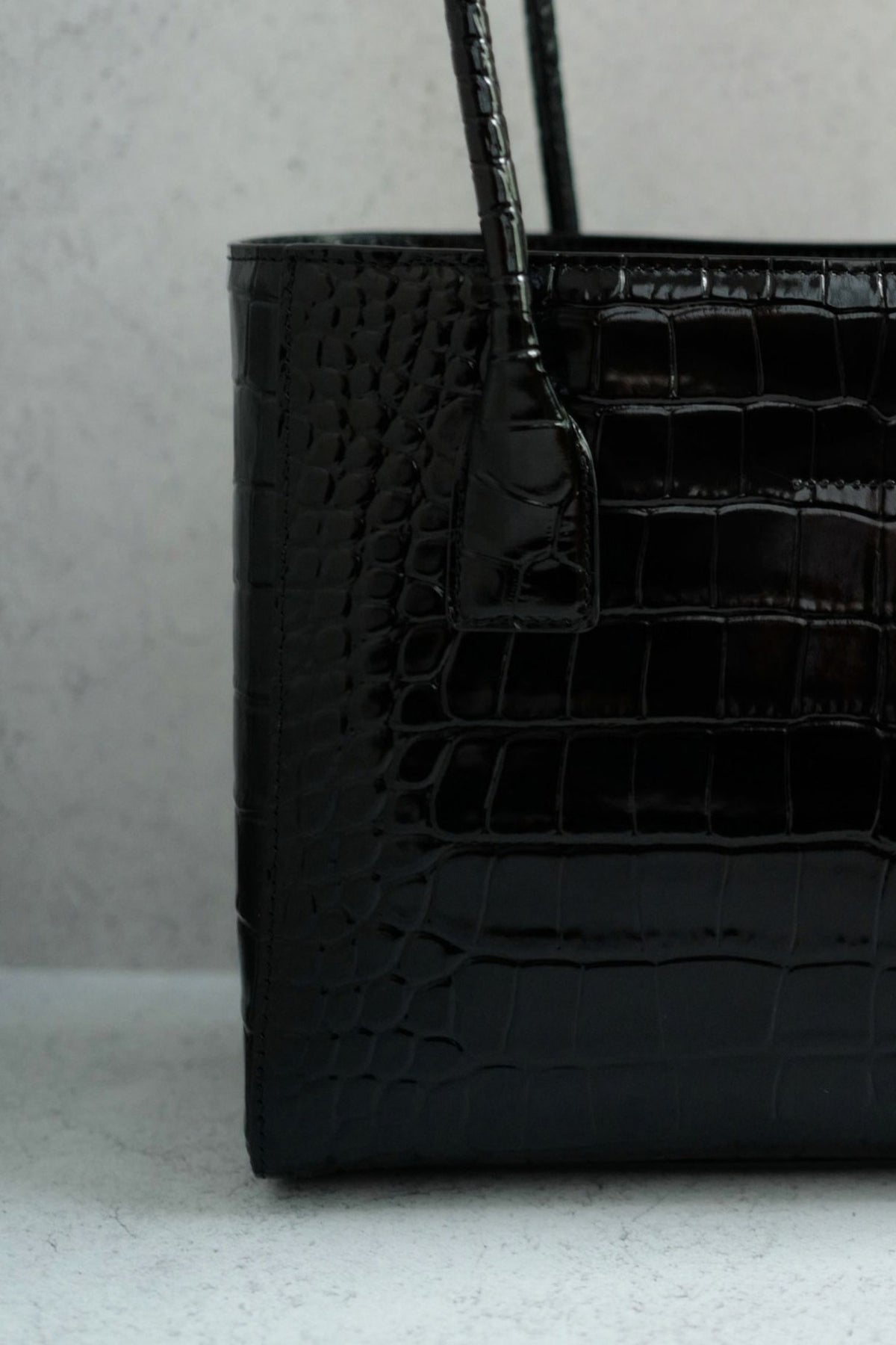 Chanel 26k Matthieu Blazy's Small Tote Black Crocodile Embossed Calfskin GHW