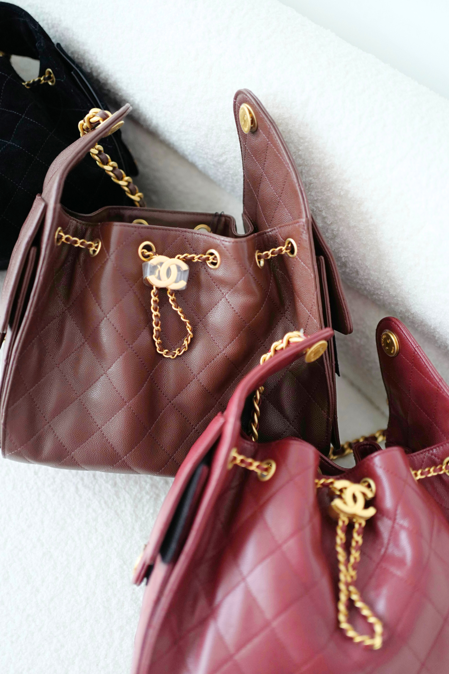 BNIB Chanel 25K Small Hobo Bag Dark Brown Grained Calfskin with Gold Hardware