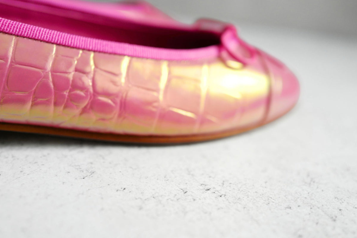 Chanel 26K Matthieu Blazy's Ballet Flats Croc Embossed Calfskin Pink Size 37.5