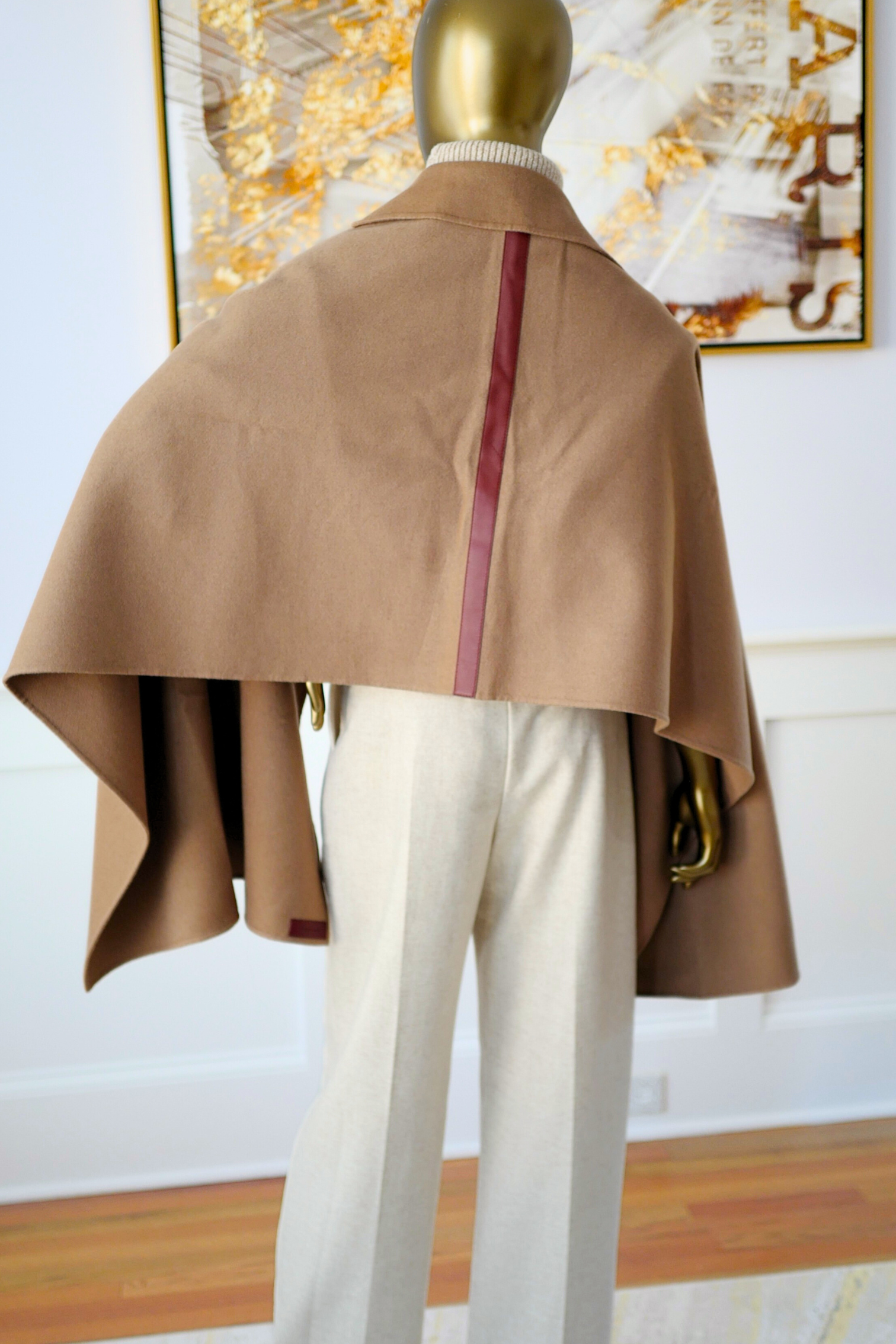 Hermès Étole Poncho 100% Cashmere Trompe L’Oeil HG 01 Camel
