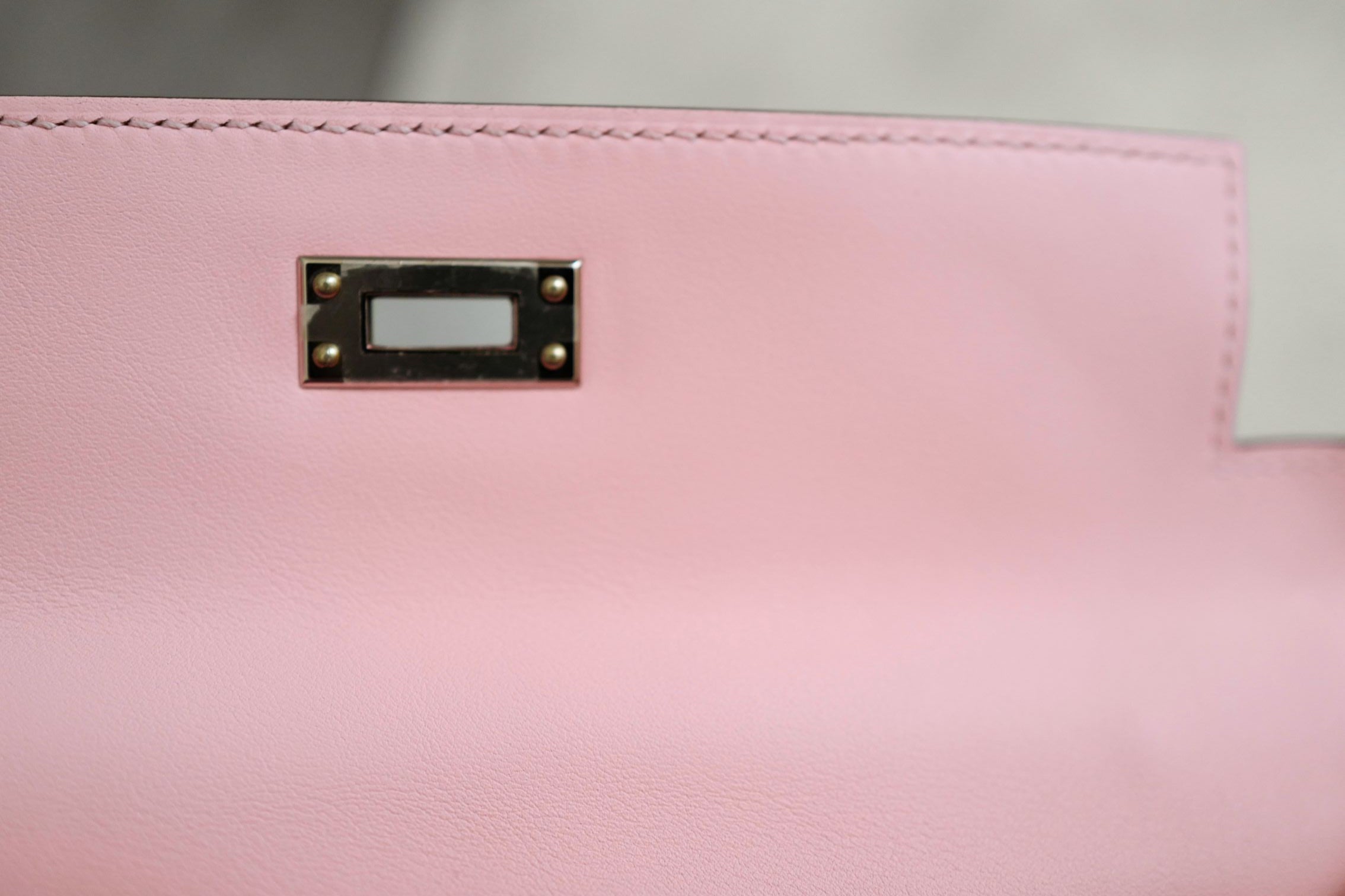 Hermès Kelly 25 Rose Sakura Swift with Palladium Hardware