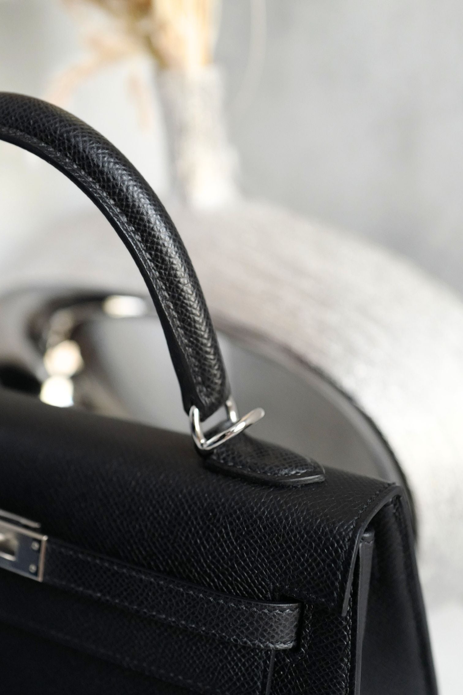 Hermès Kelly 25 Black Epsom Sellier Palladium Hardware K Stamp 2026