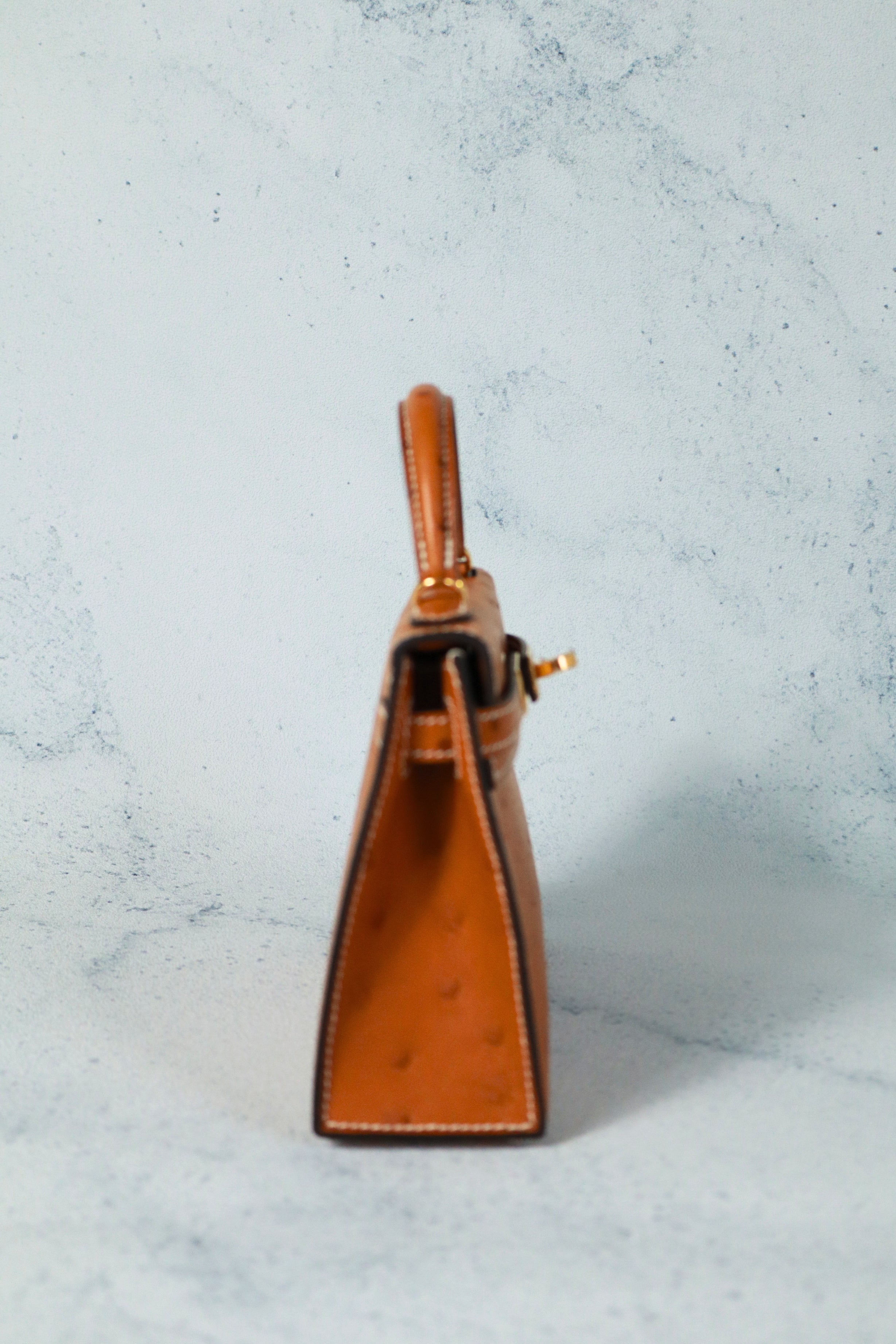 BNIB Hermes Mini Kelly HSS Cognac Ostrich with Craie Stitching GHW G Stamp 2026