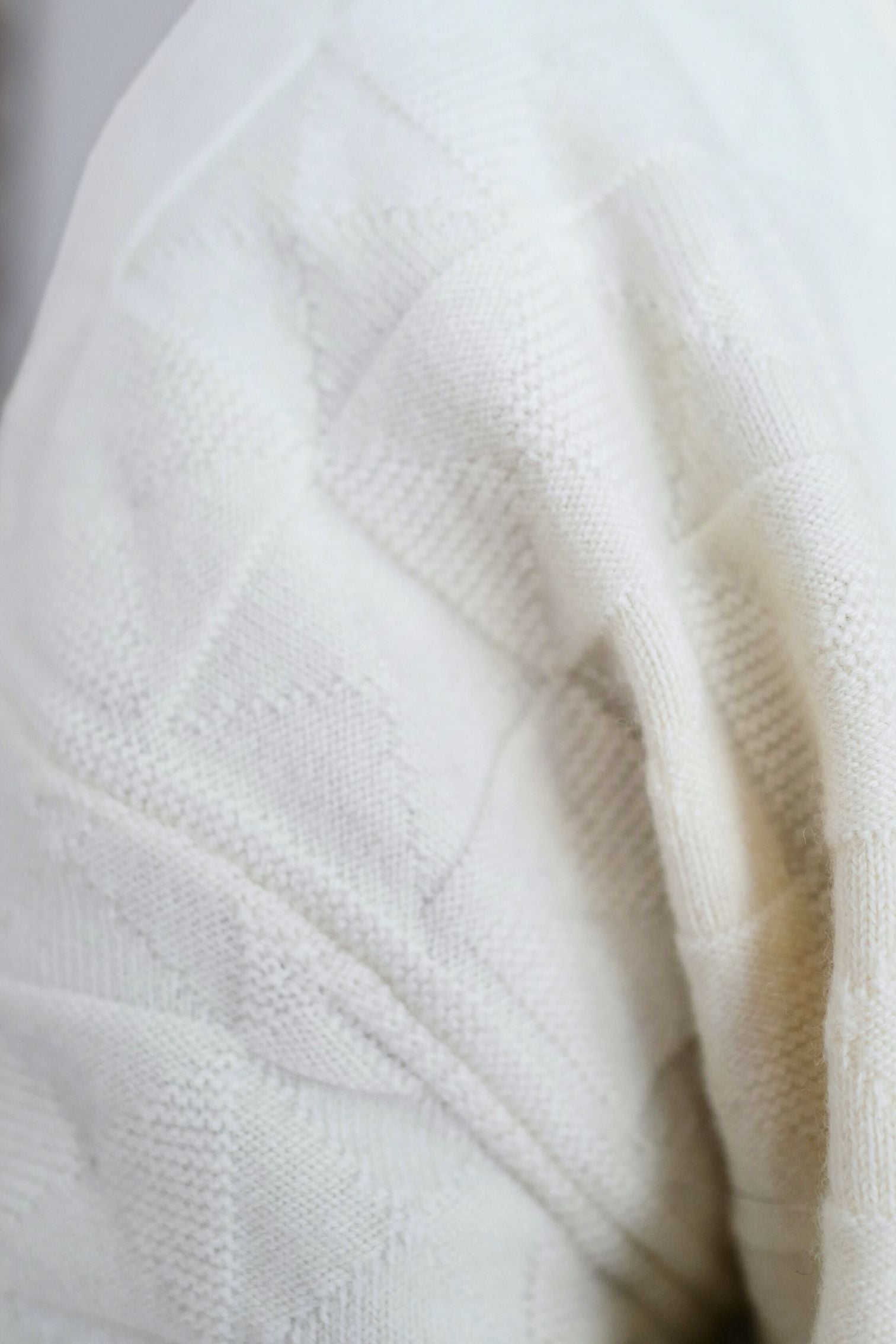 Hermès Maille Médor Softerwear Blanc Naturel Knit Cardigan Button Front Size 38