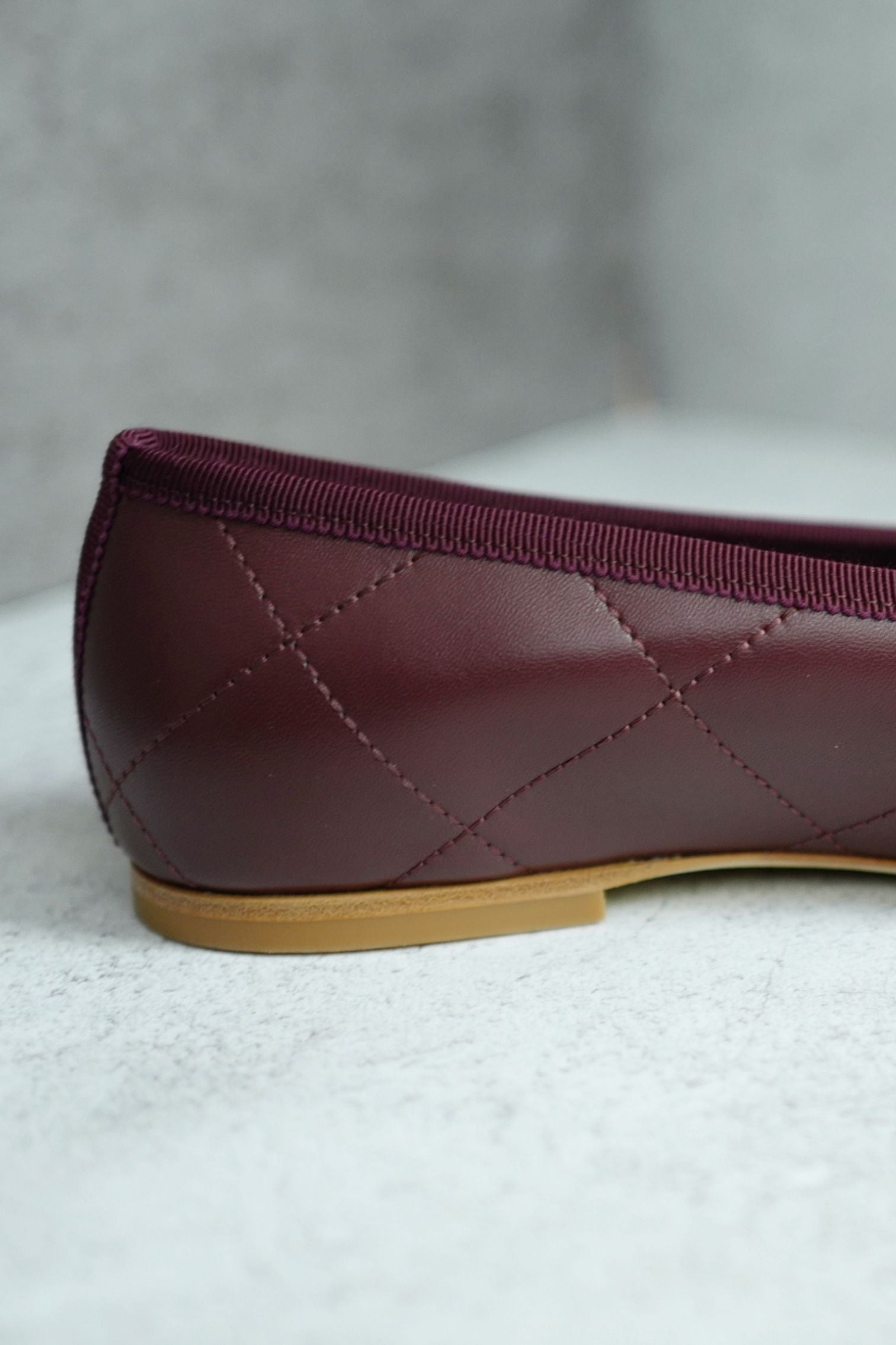 Chanel 26M Coco Beach Ballet Flats Burgundy White Lambskin Size 37