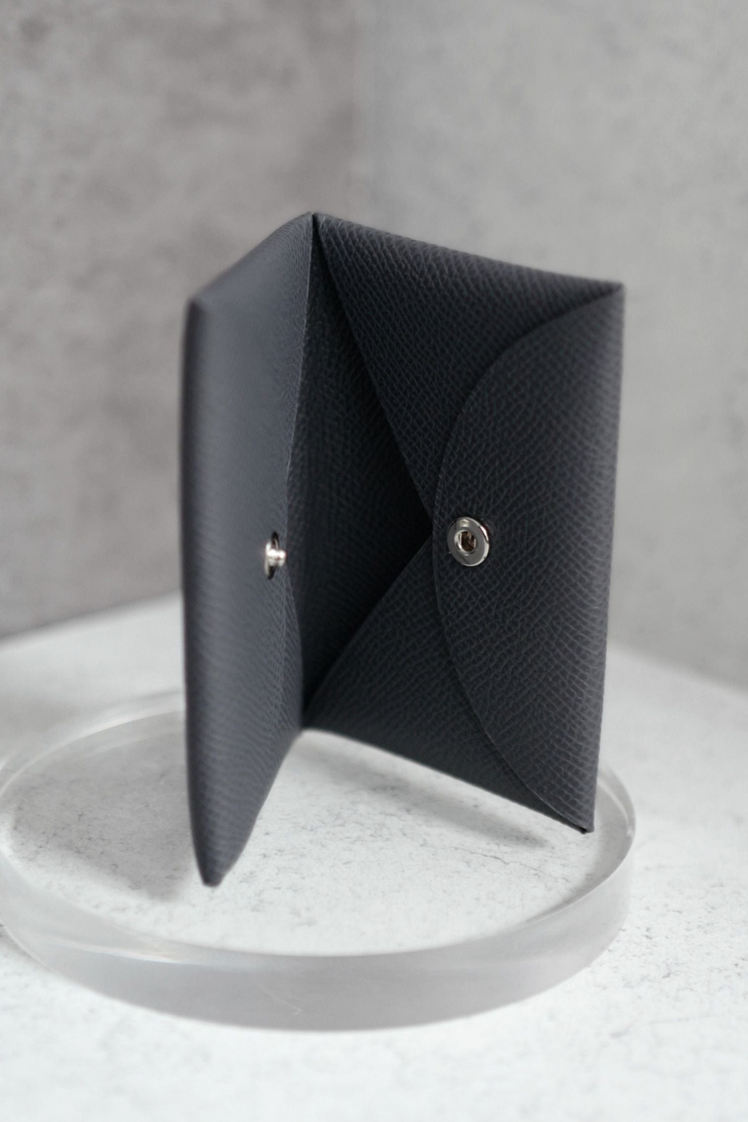 BNIB Hermes Calvi Duo in Gris Misty Epsom Leather Card Holder PHW