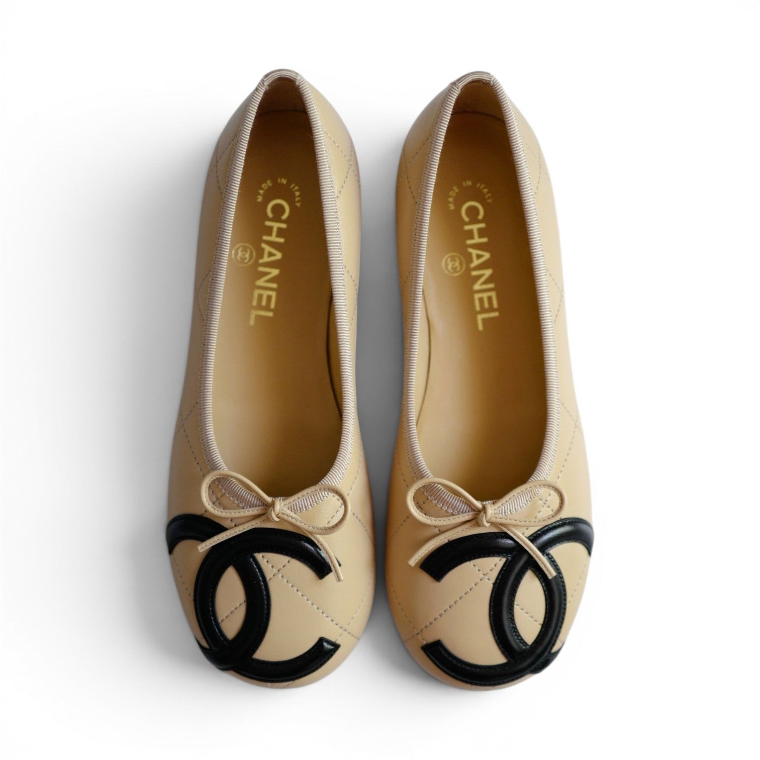 Chanel 26M Coco Beach Ballet Flats Beige Lambskin Size 37.5