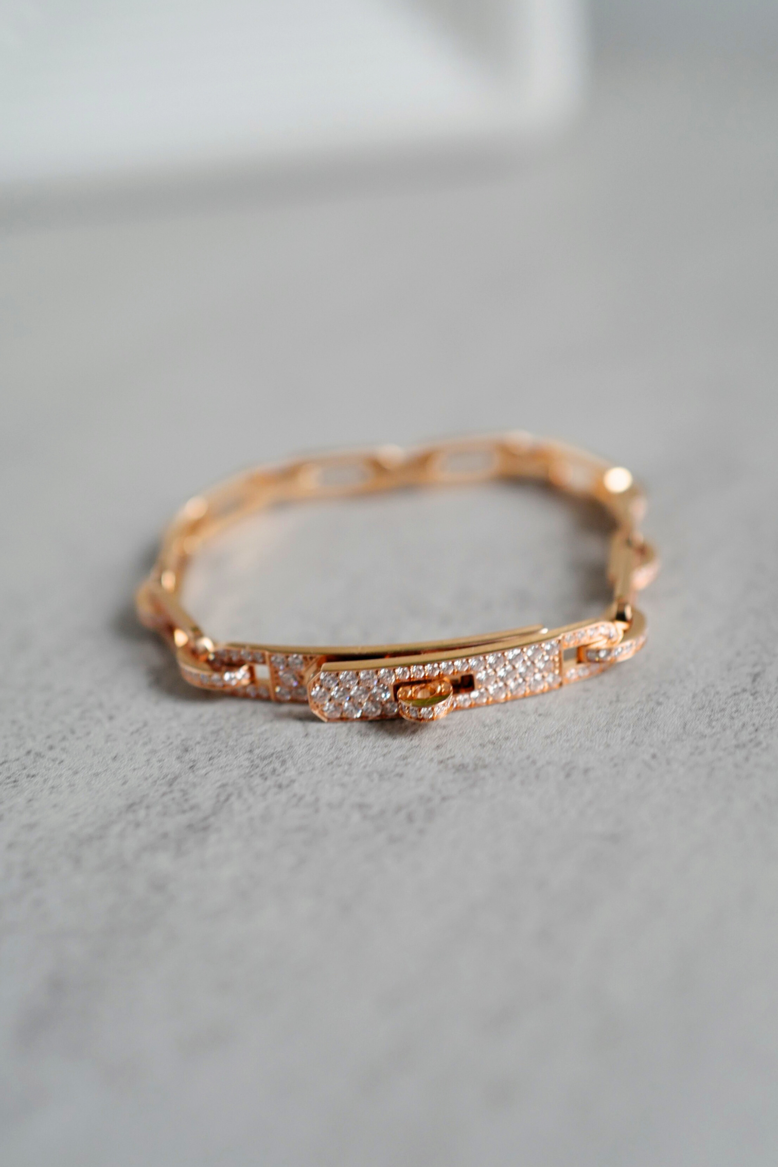 BNIB Hermès Kelly Chaine Bracelet Full Diamond 18K Rose Gold Small SH