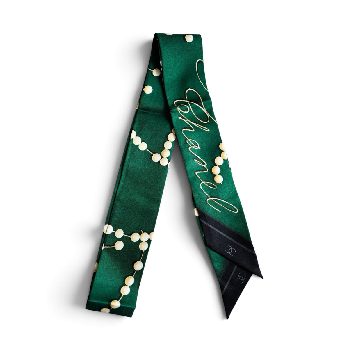 New Chanel 26K Matthieu Blazy's Slim Bandeau Silk Twill Vert/Ecru/Black Pearl Accents