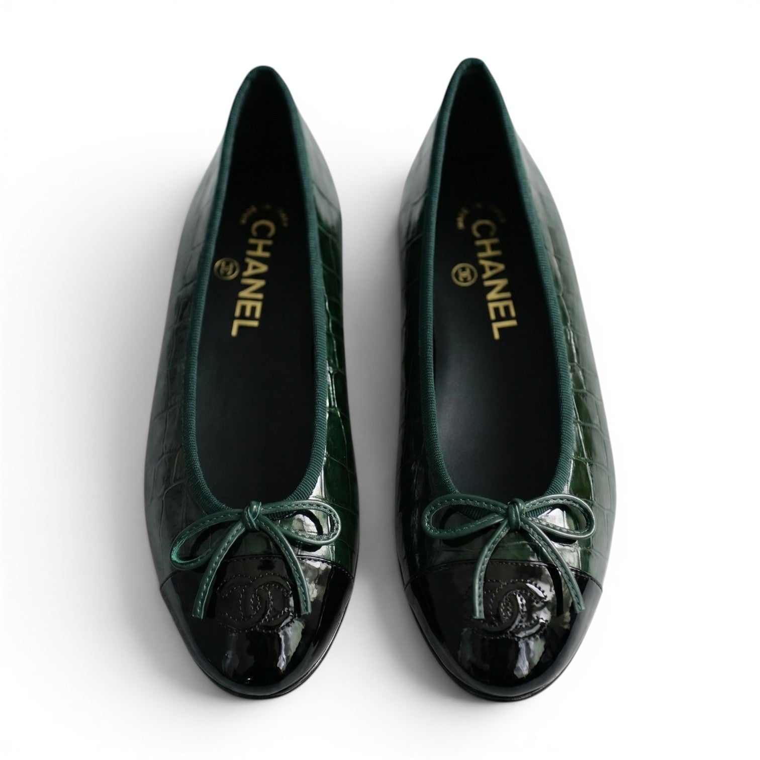 Chanel 26A Matthieu Blazy Ballet Flats Croc Patent Calfskin Dark Green