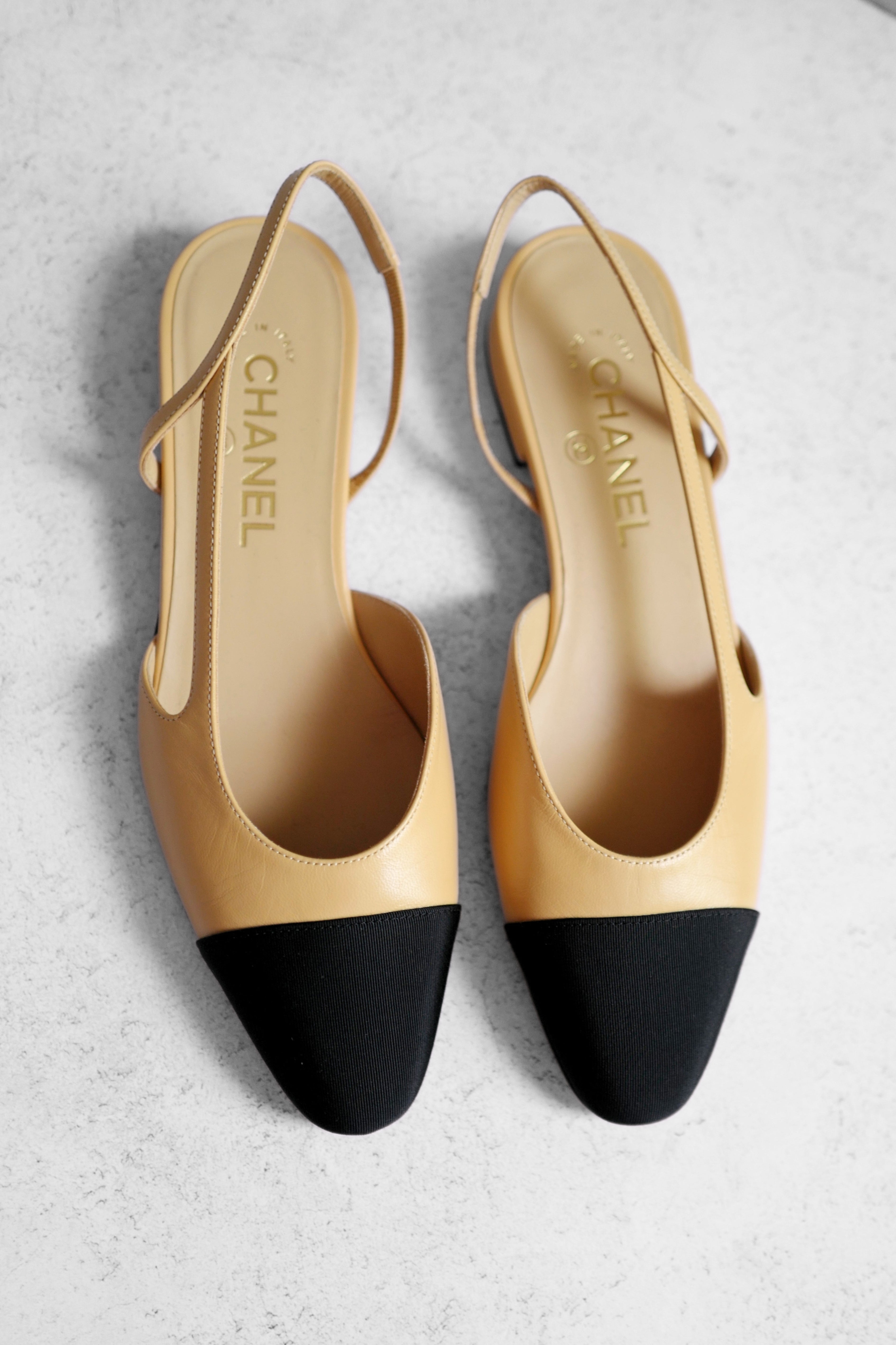 Chanel 26S Slingbacks Beige Black Goatskin Grosgrain Size 38