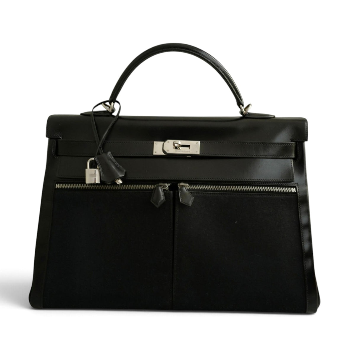 Hermes Kelly 40 Lakis Noir Calfskin Leather Palladium Hardware