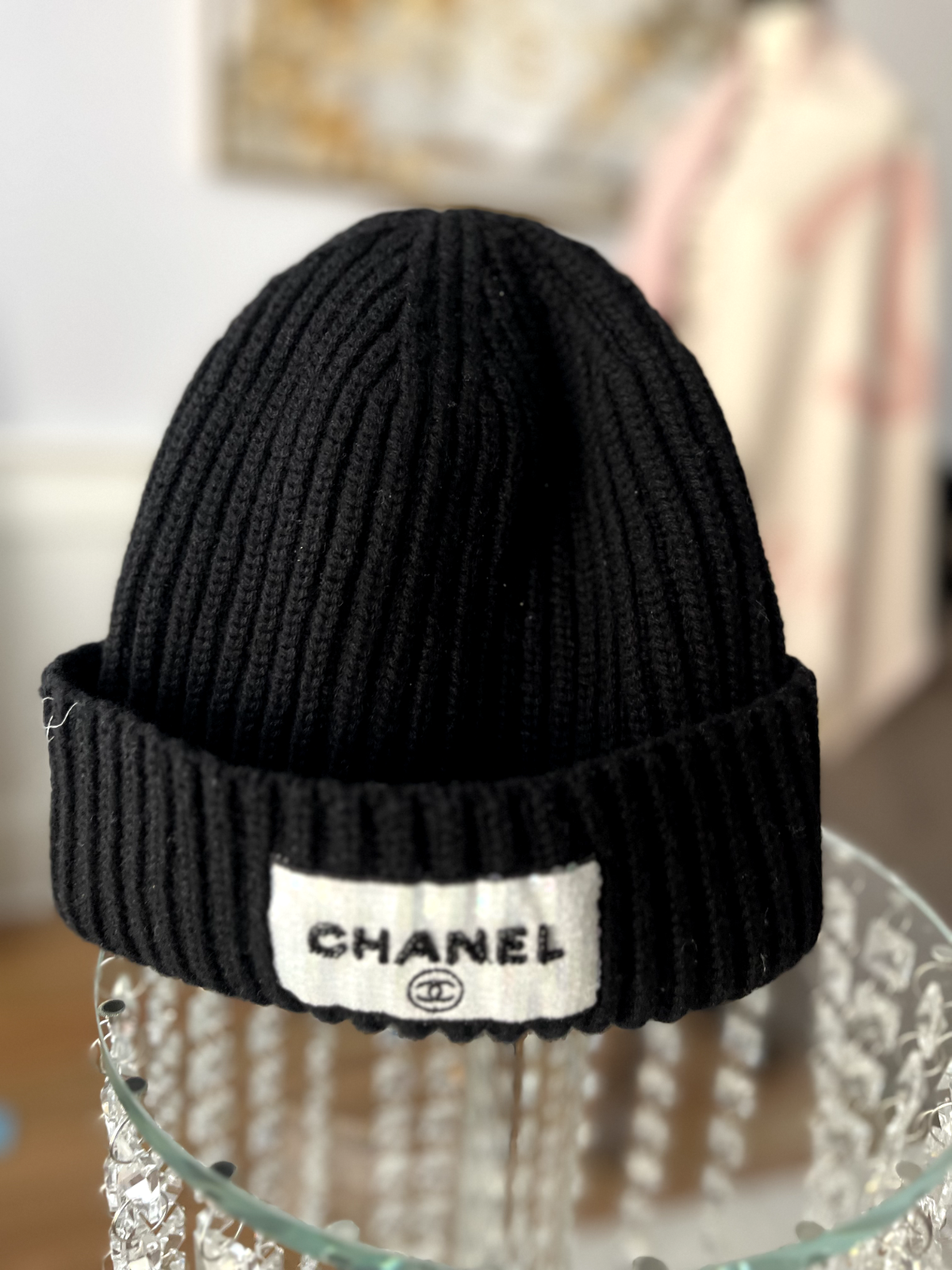 Chanel Black Cashmere Beanie Sequin CHANEL Logo Hat New 23