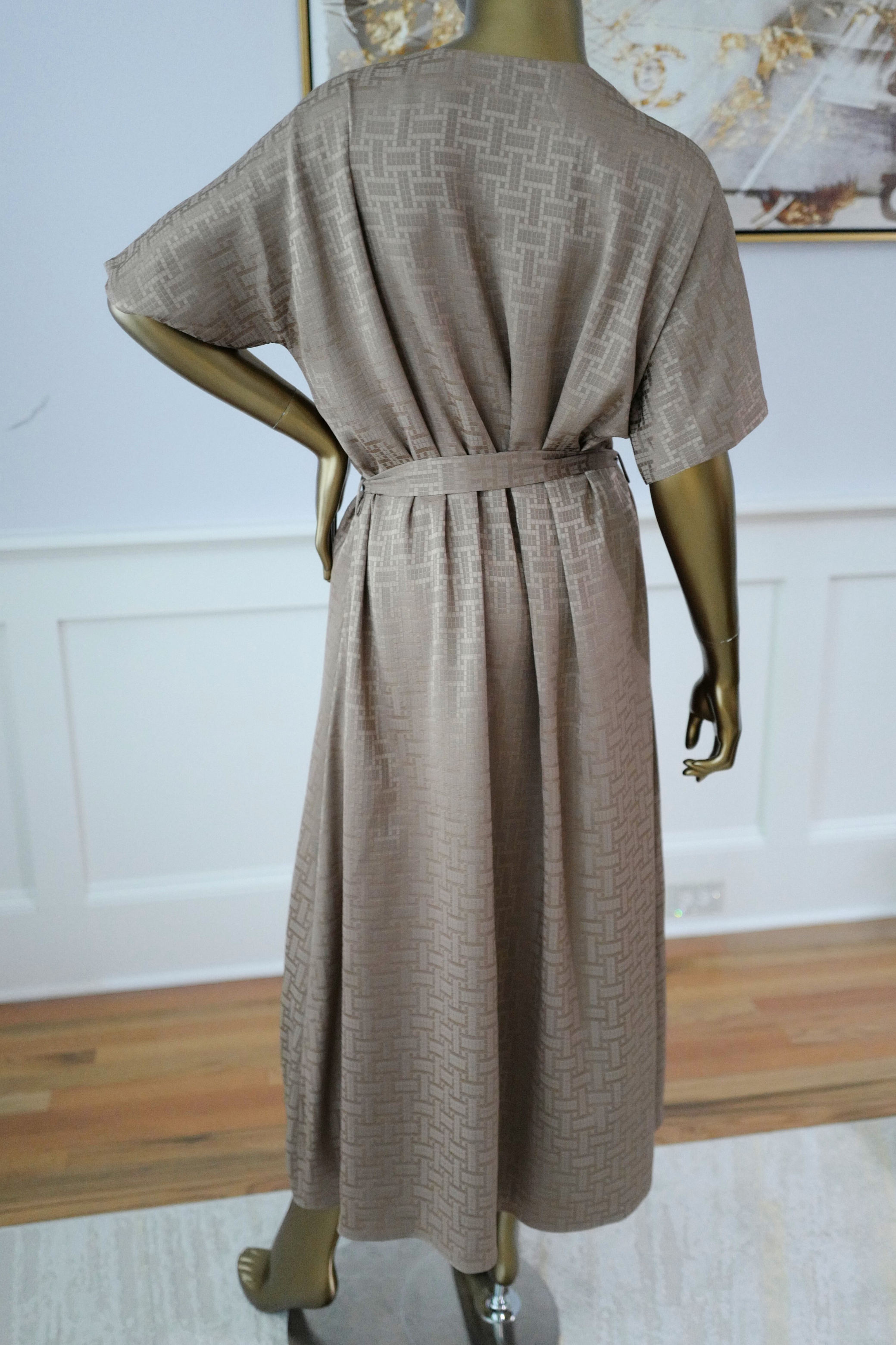 NEW Hermès Mosaique Belted Caftan Dress in Jacquard Silk Gris Étoupe Size 36