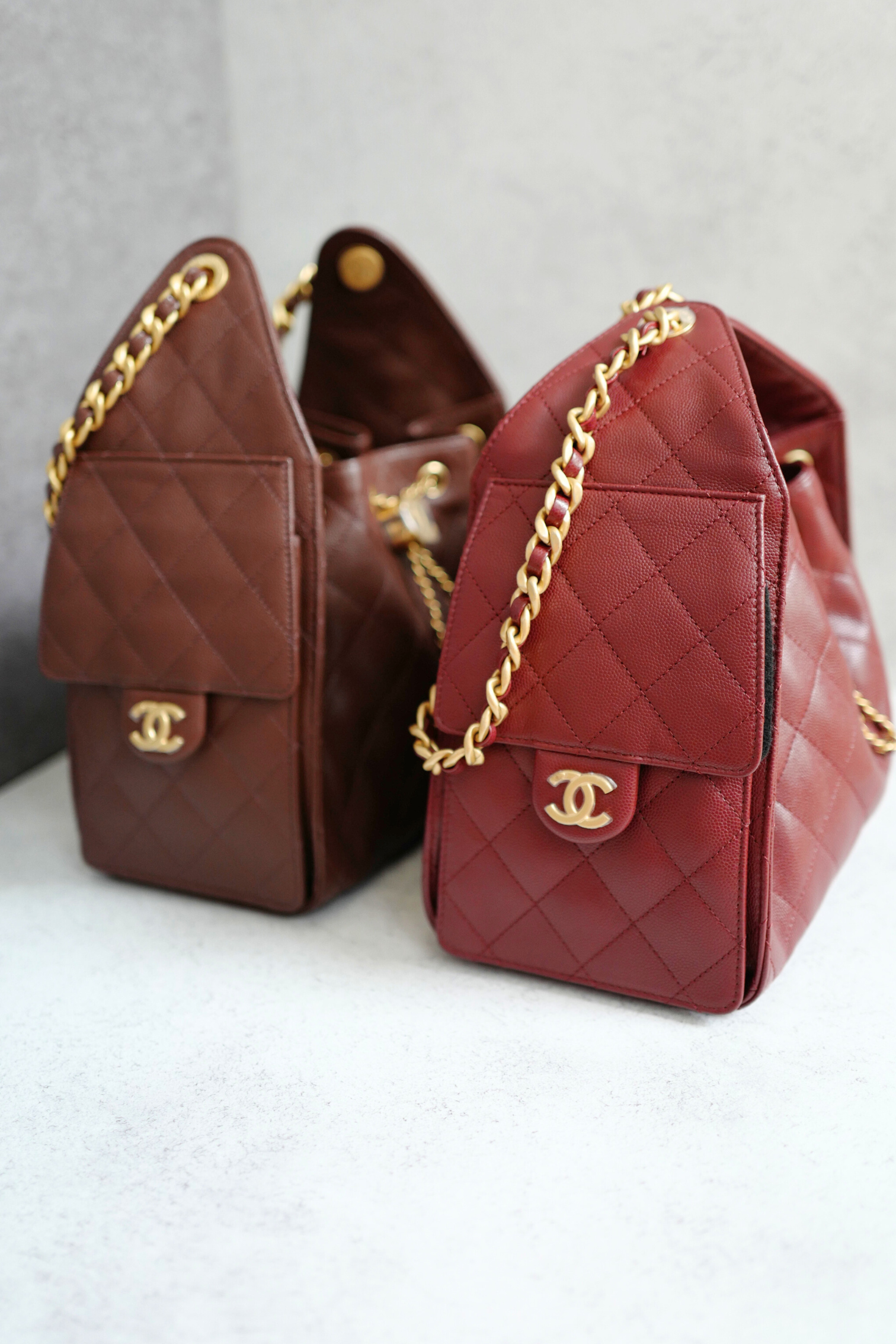 BNIB Chanel 25K Small Hobo Bag Dark Brown Grained Calfskin with Gold Hardware