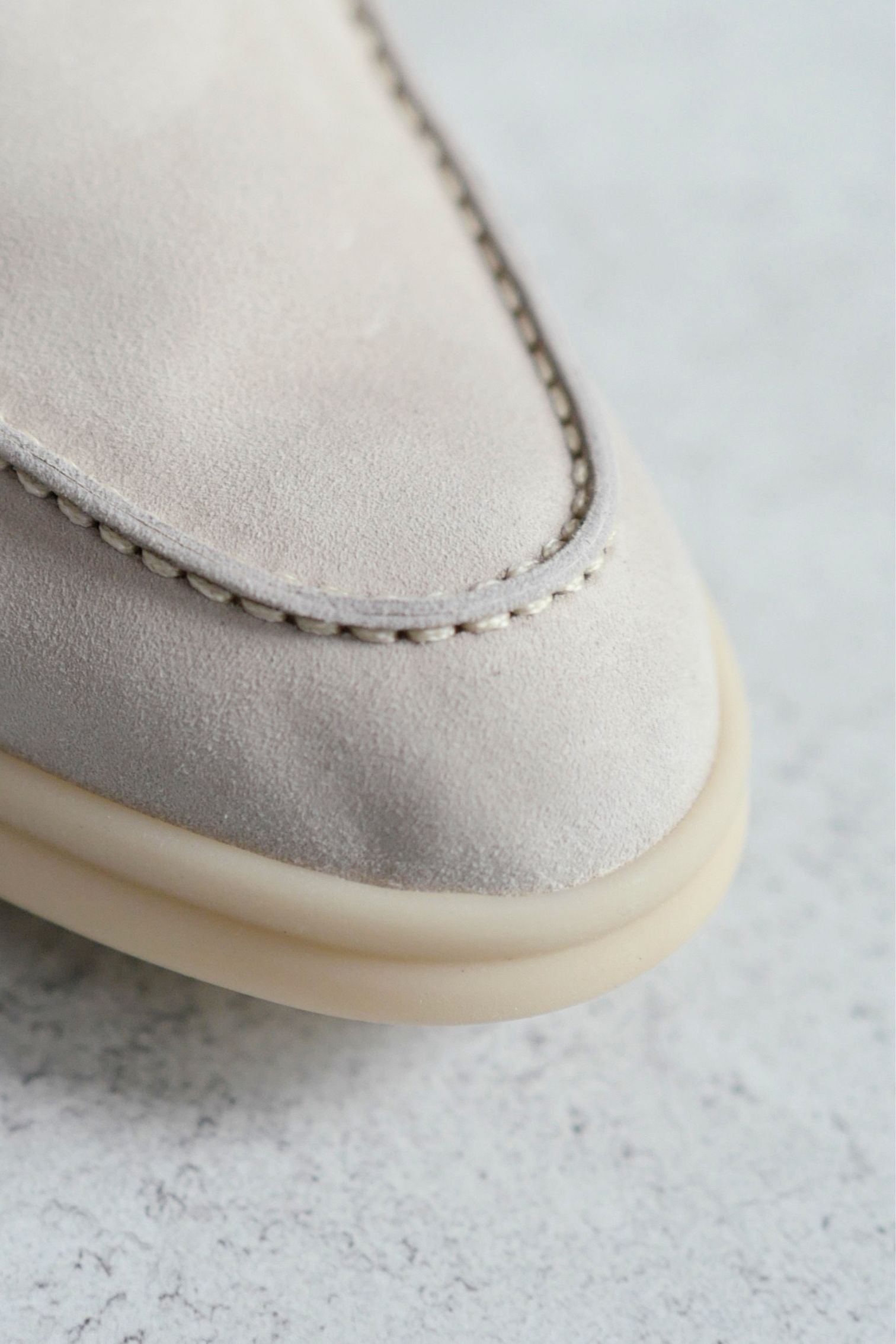 Loro Piana Summer Charm Walk Loafer Pearl Powder Suede Calfskin Size 37.5
