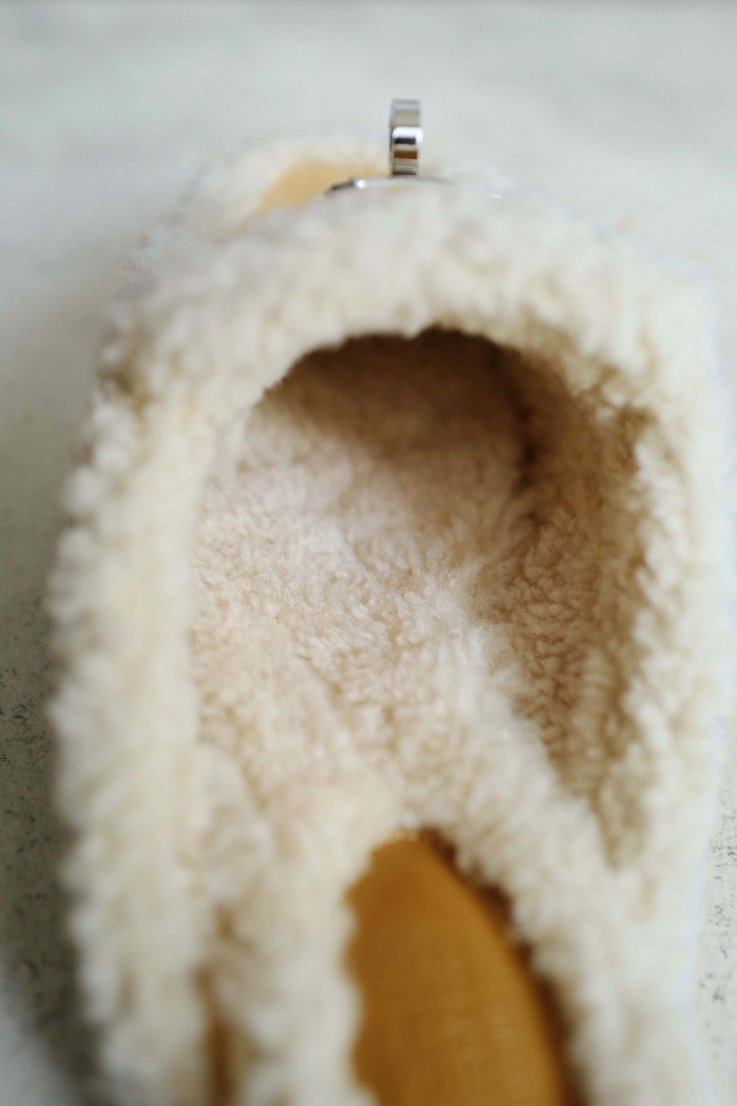 BNIB Hermes Oz Mule Shearling Miel / Ecru Suede Palladium Hardware size 38
