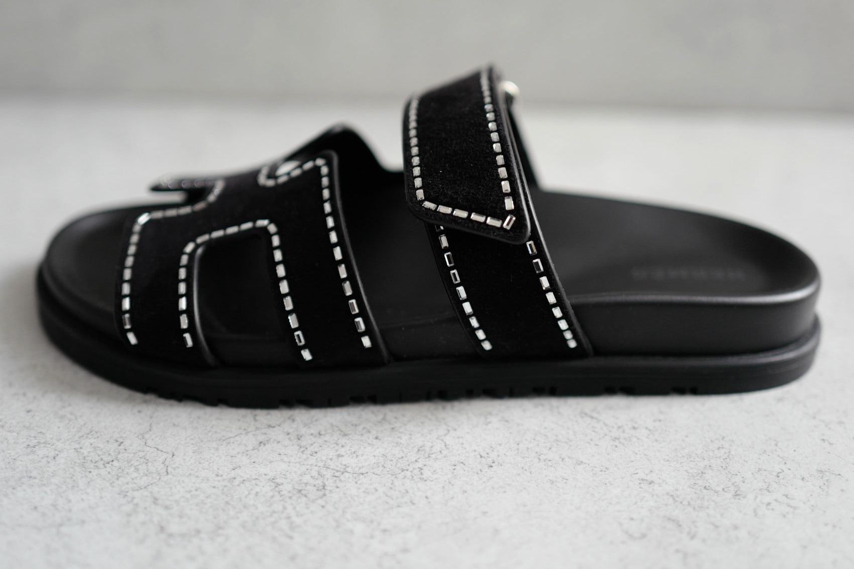 *BNIB* Hermes Womens Chypre Noir with Rhinestone Detail Calfskin Suede Size 37