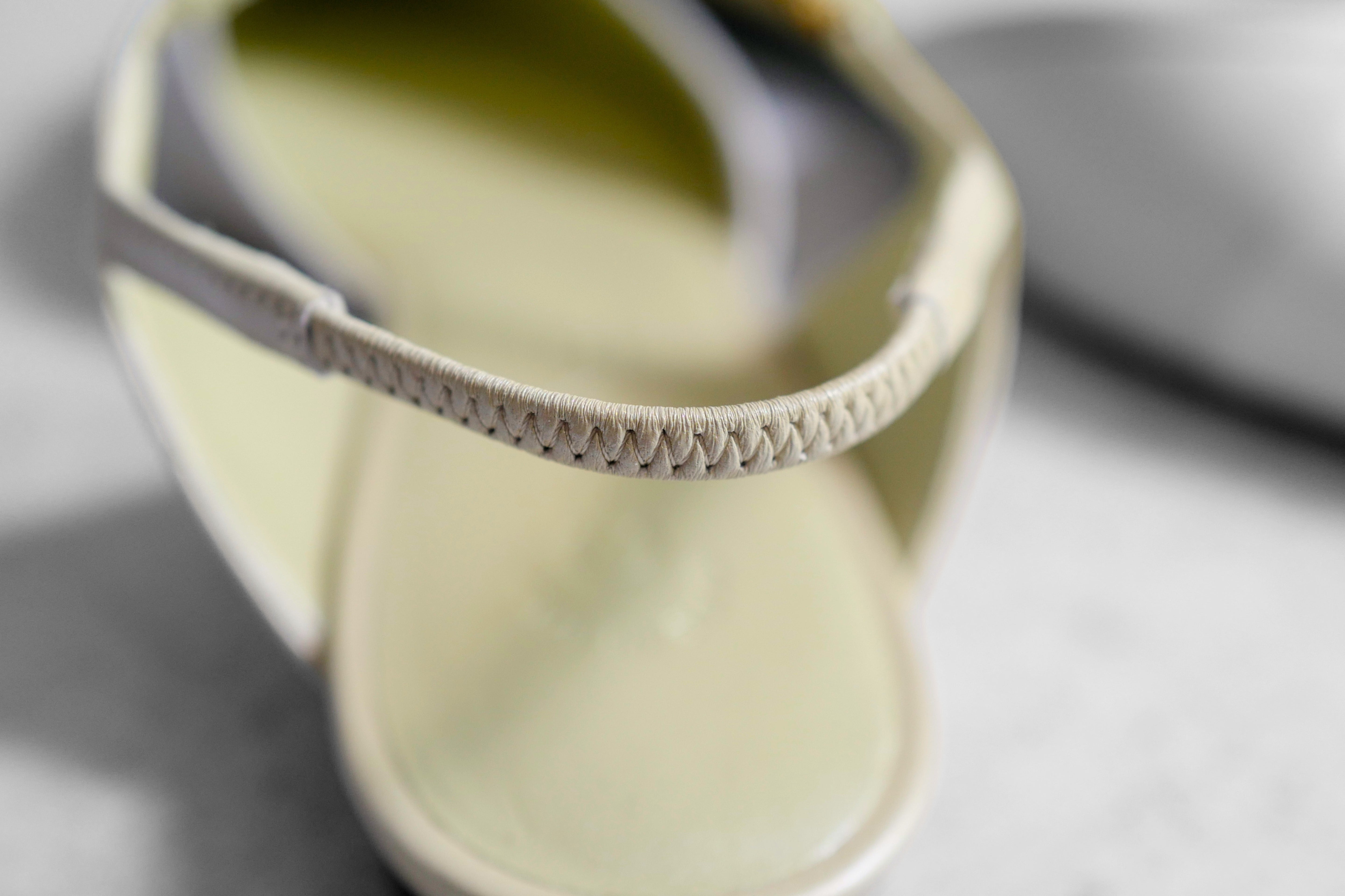 Chanel 26S Slingbacks Light Khaki Yellow Iridescent Lambskin Size 37.5